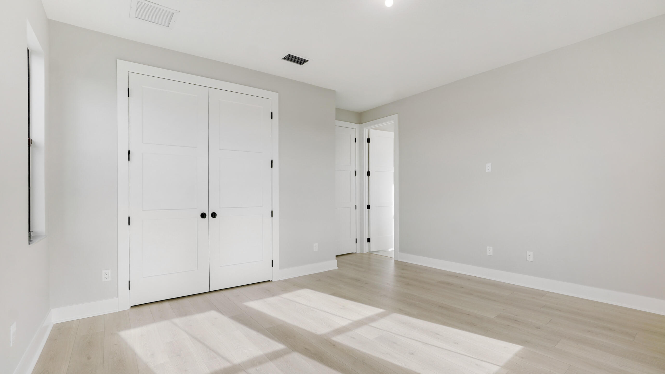 13242 Artisan Circle