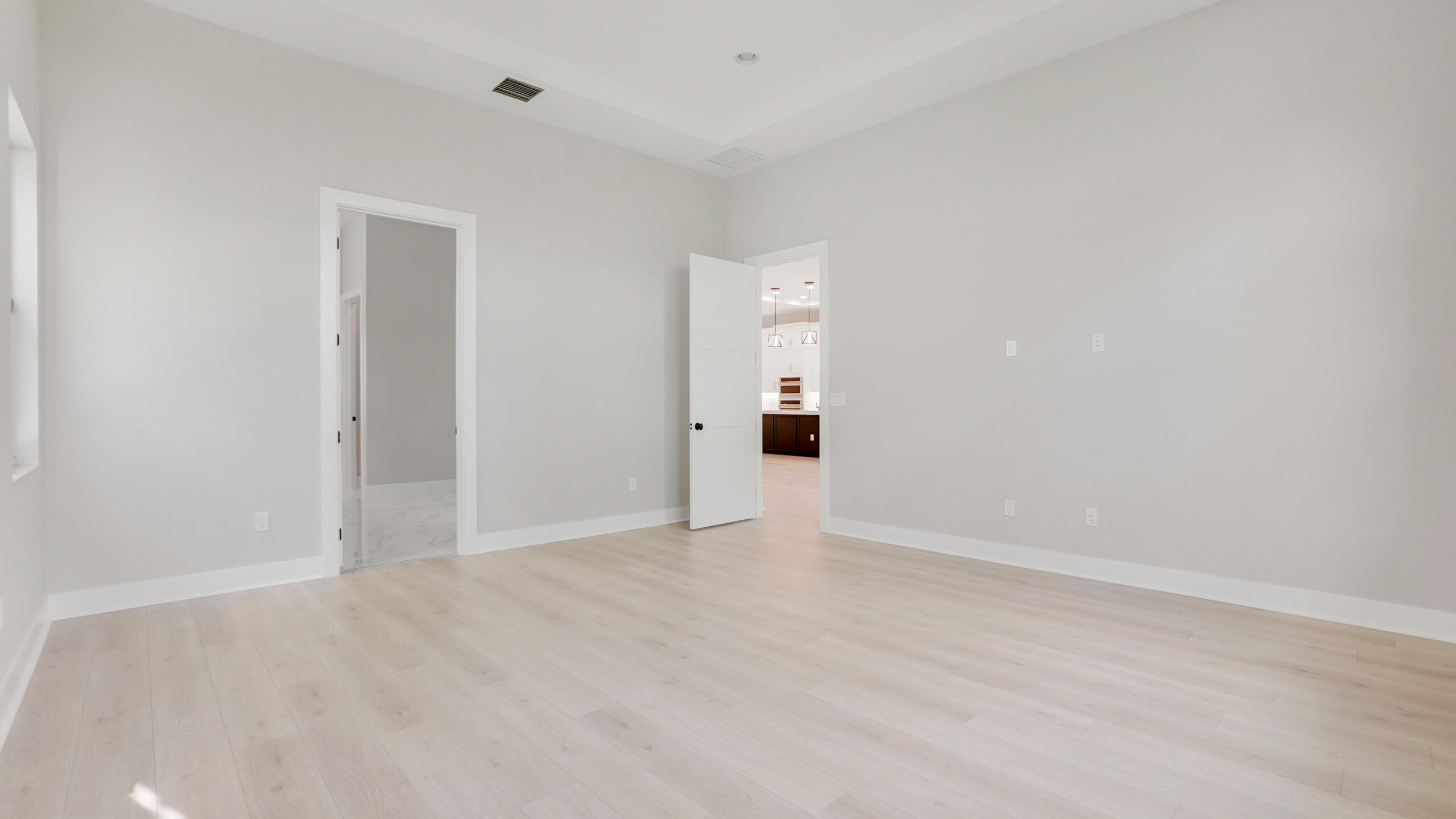 13242 Artisan Circle