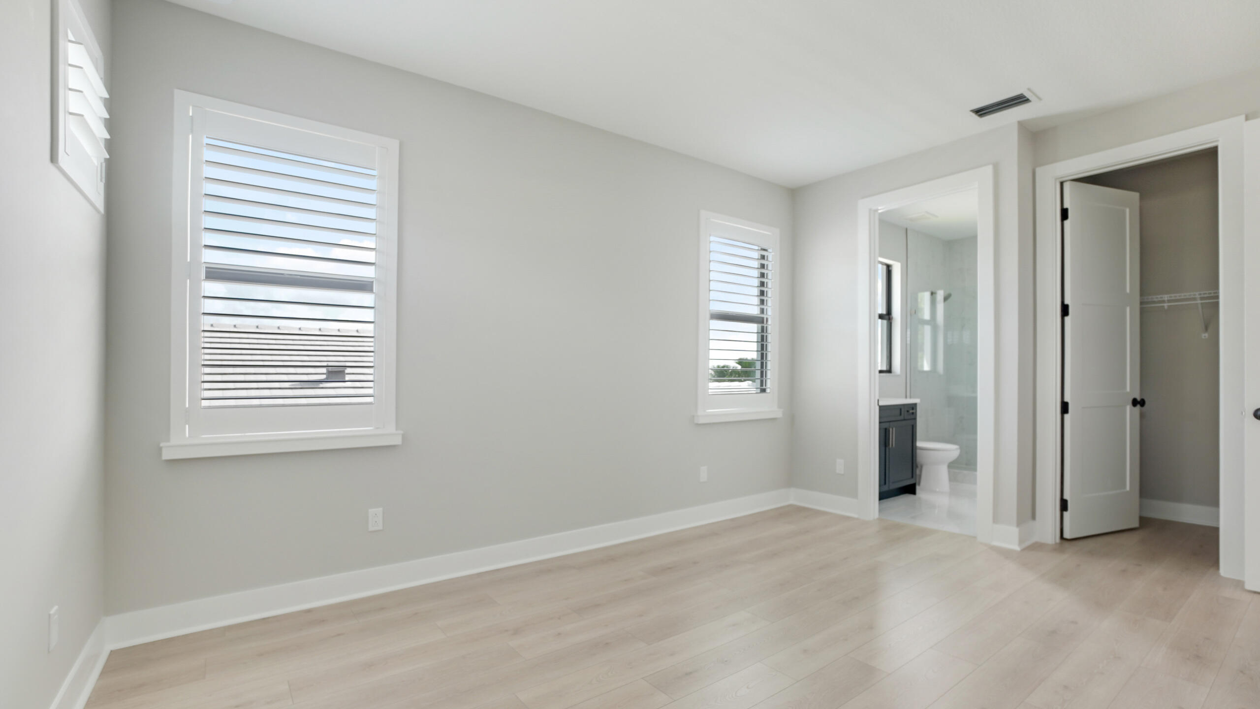 13242 Artisan Circle