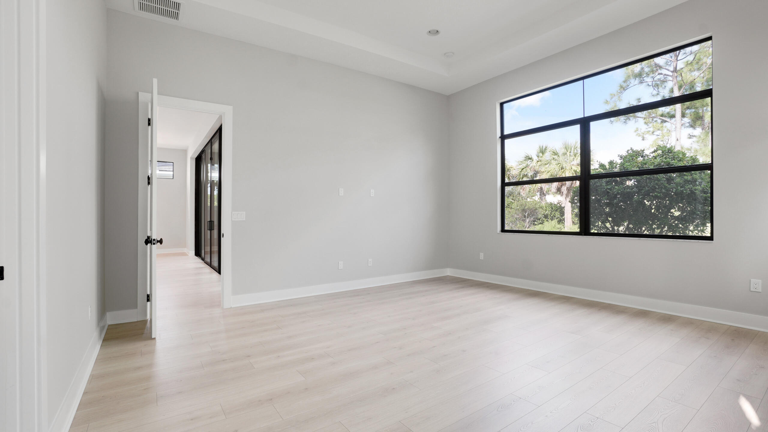 13242 Artisan Circle
