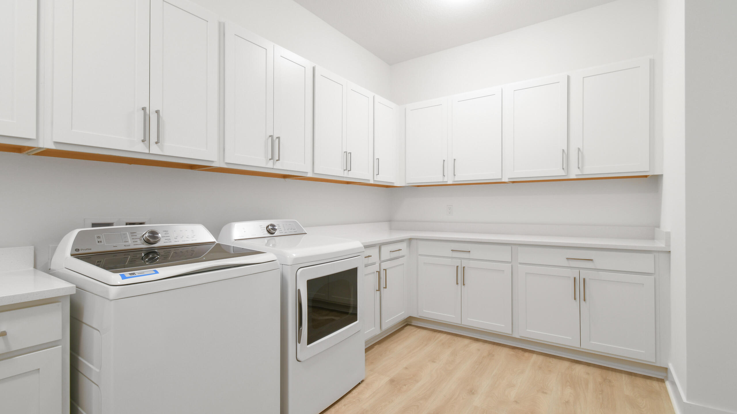 5310 SW Pomegranate Way