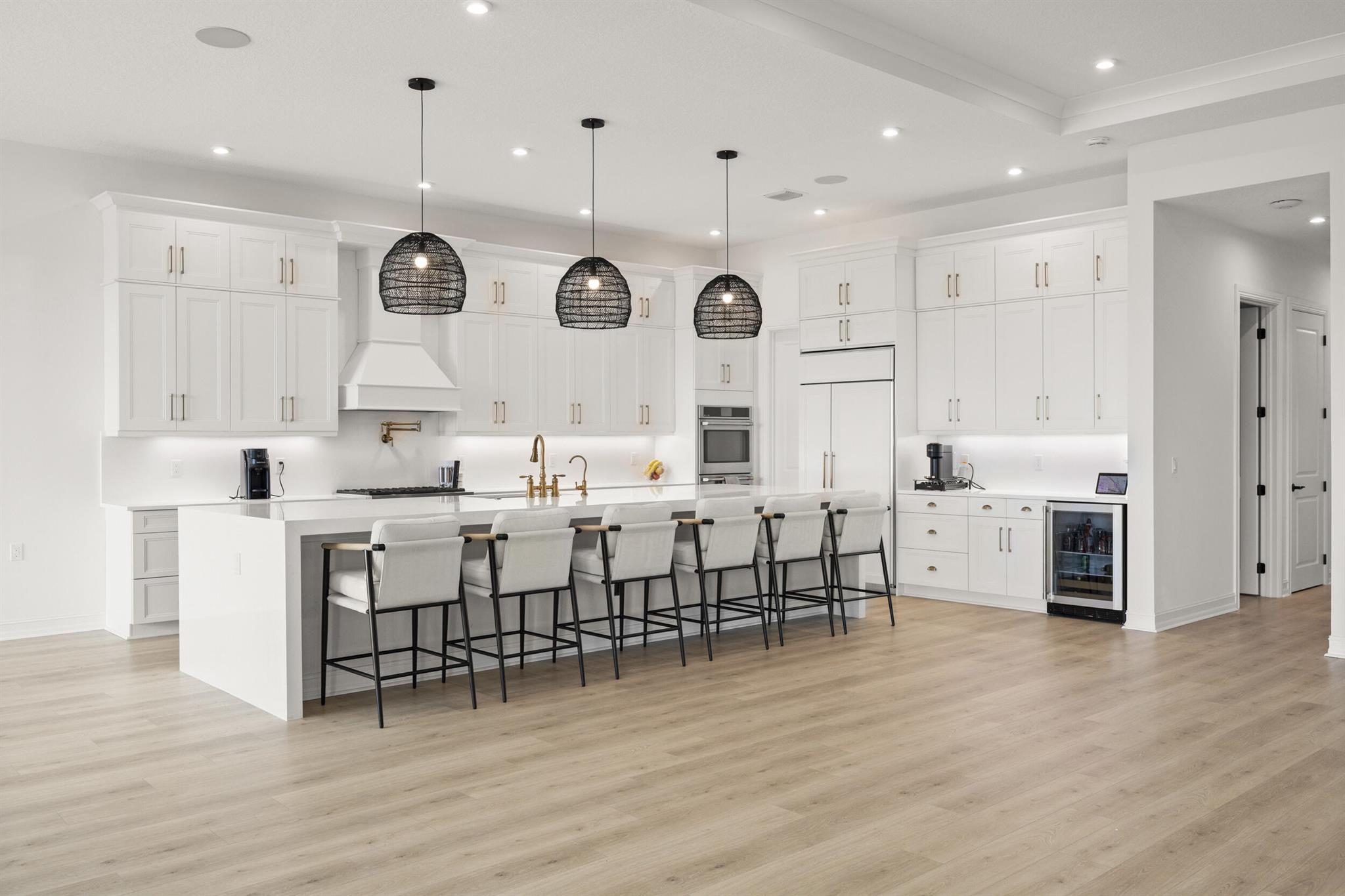 1876 SW English Garden Drive