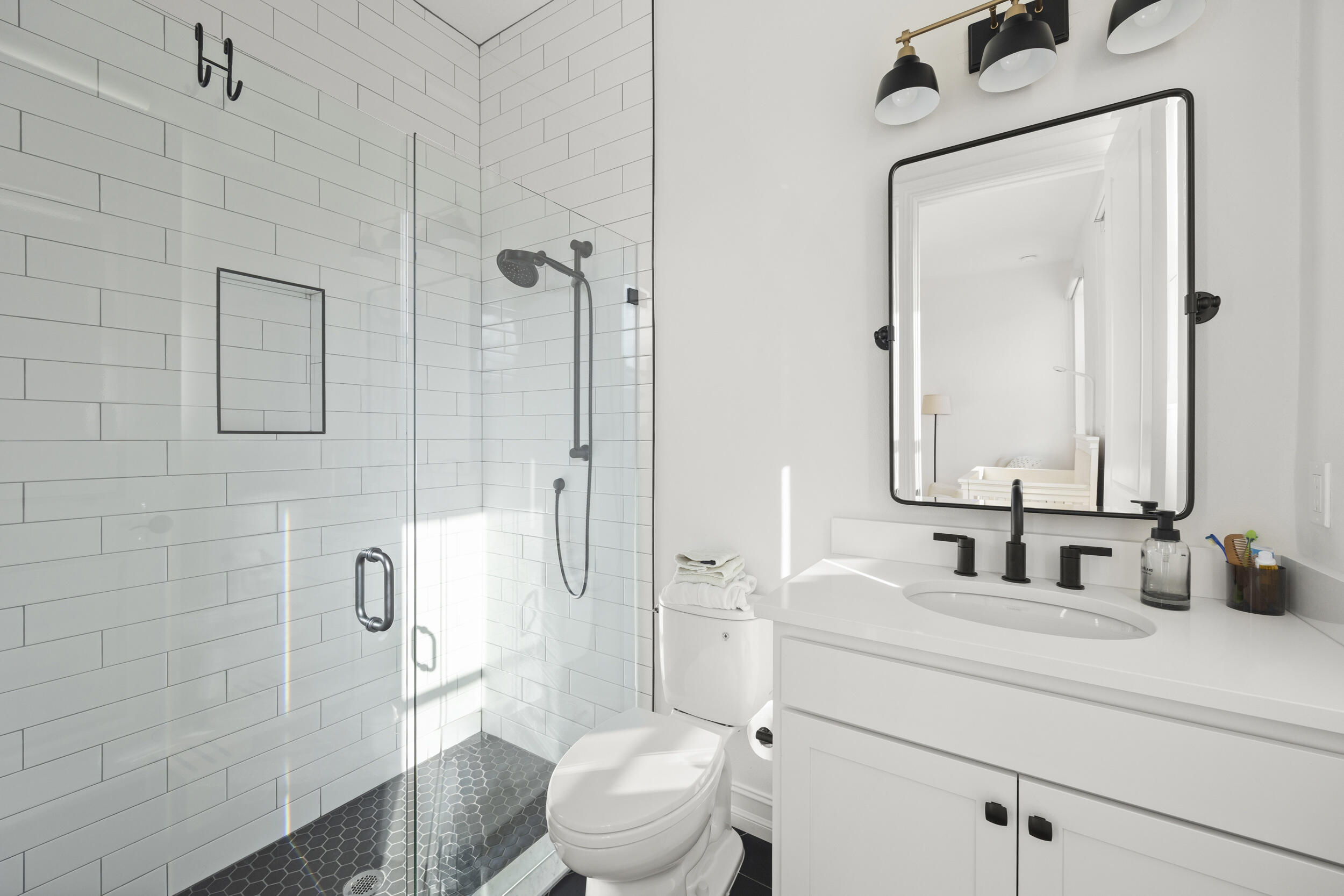 1876 SW English Garden Drive