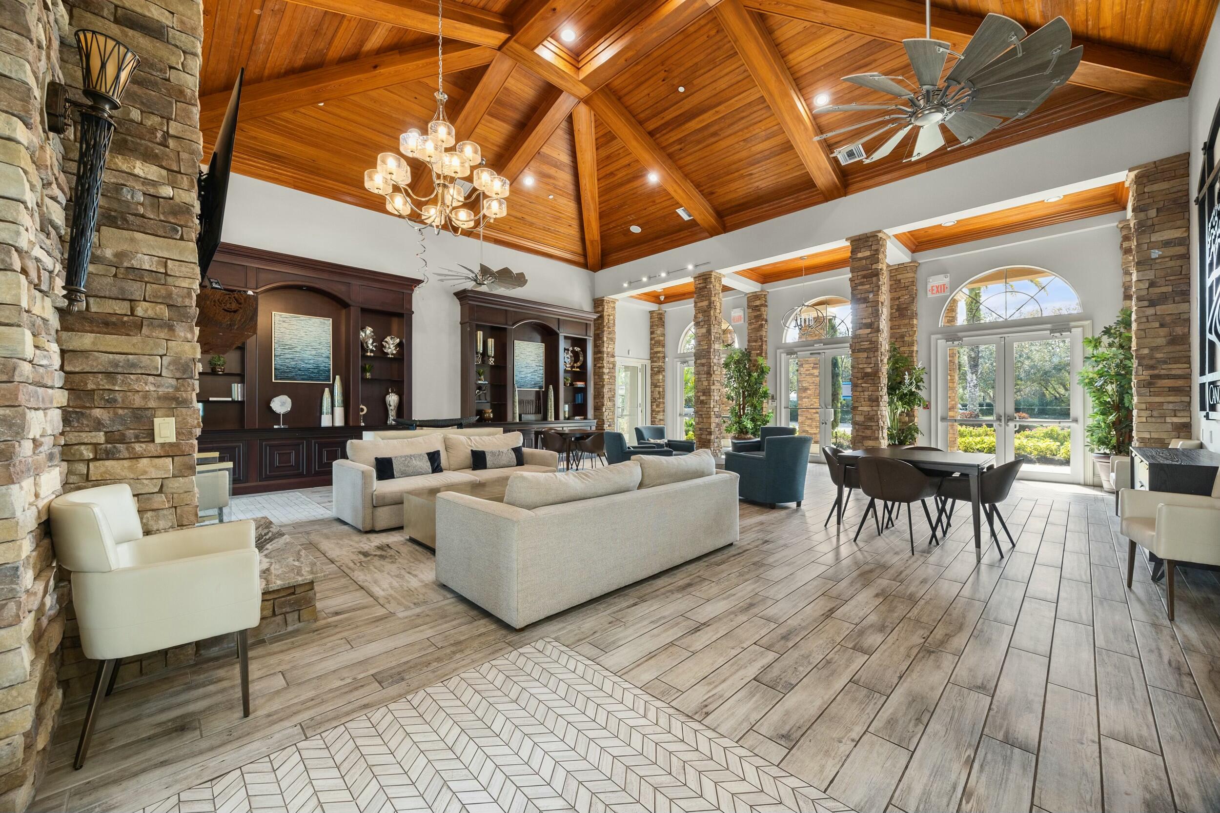 1876 SW English Garden Drive