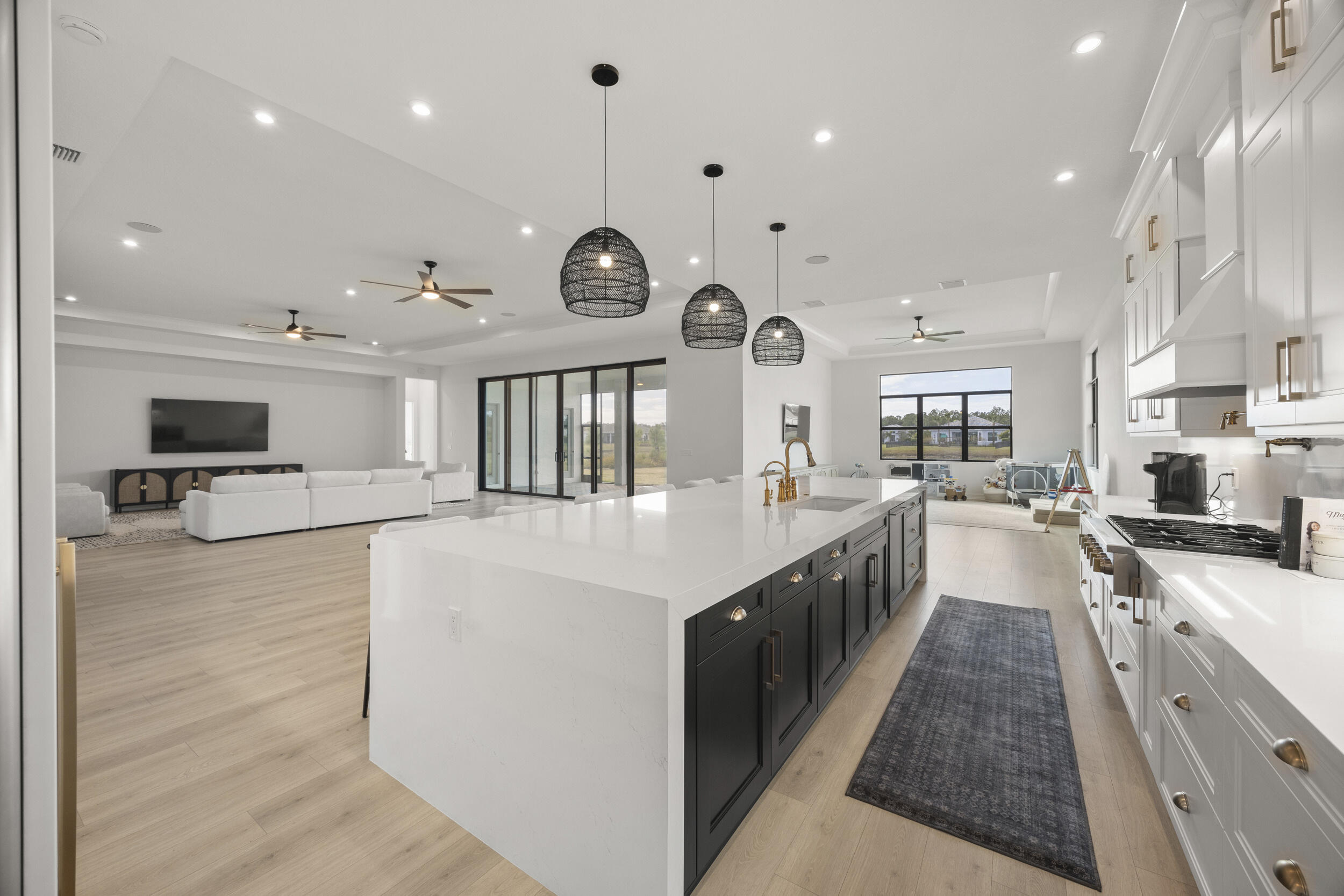 1876 SW English Garden Drive