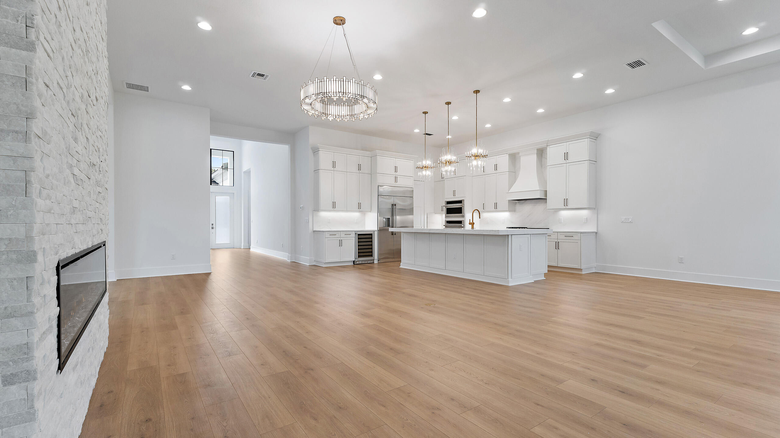 13250 Artisan Circle