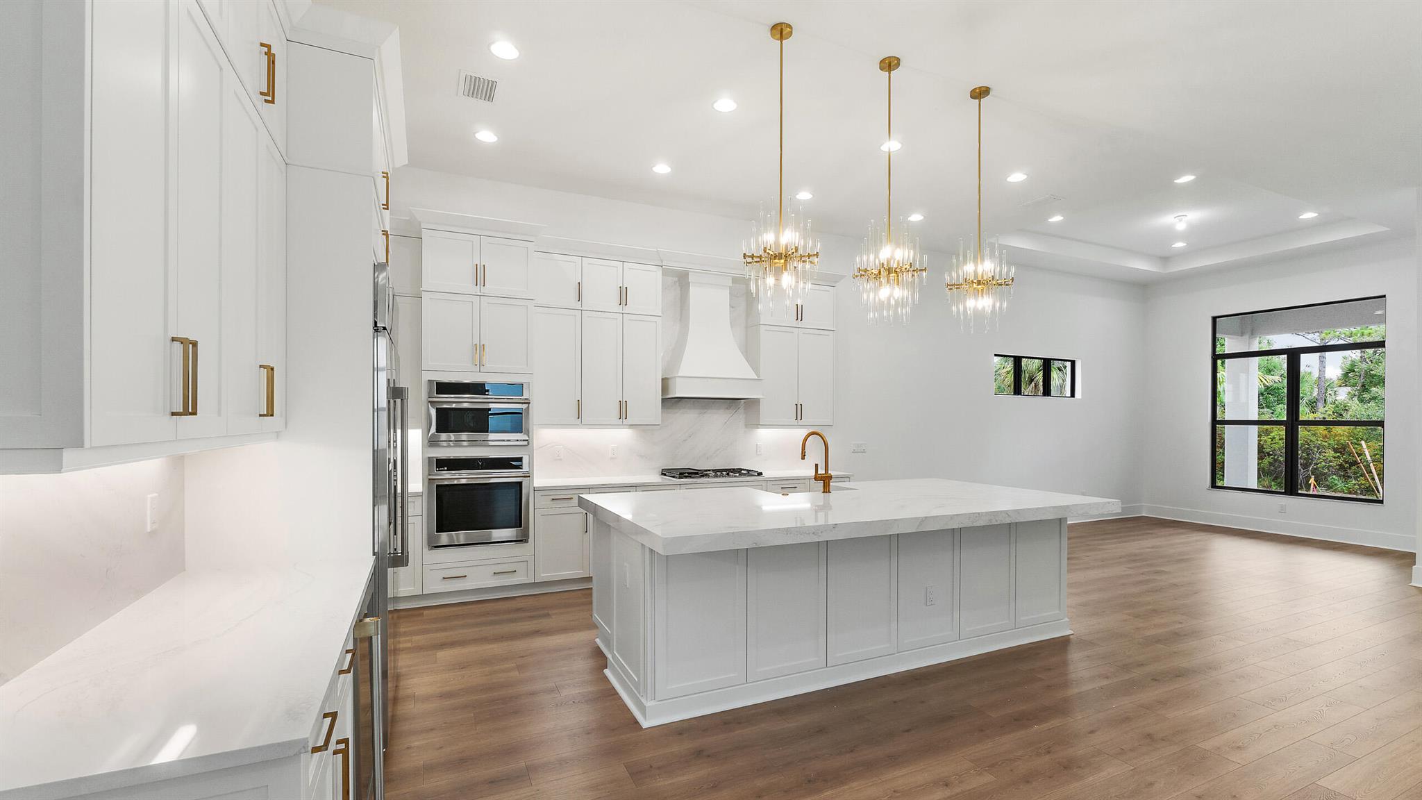 13250 Artisan Circle