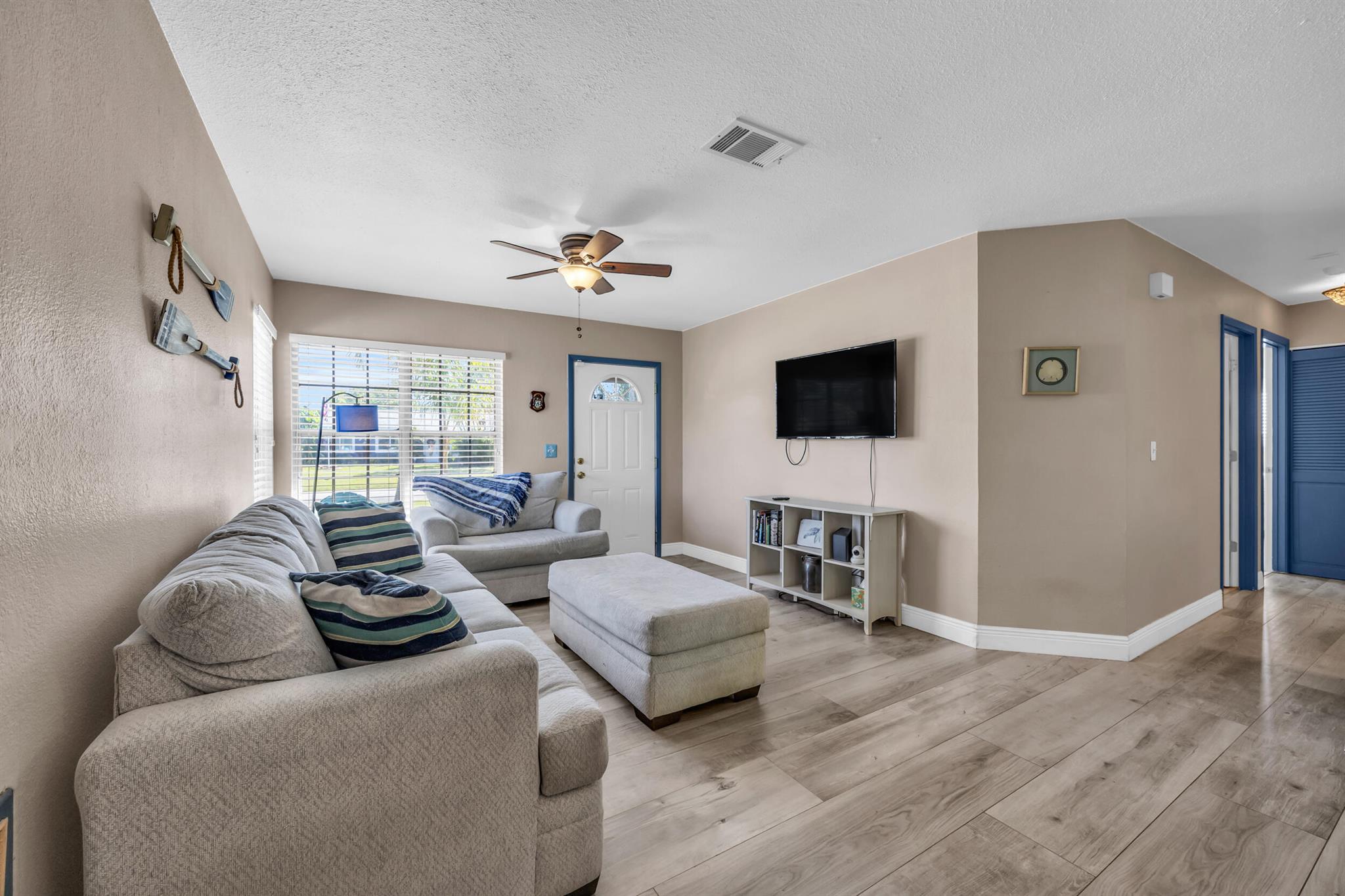 1718 SE Cascella Court