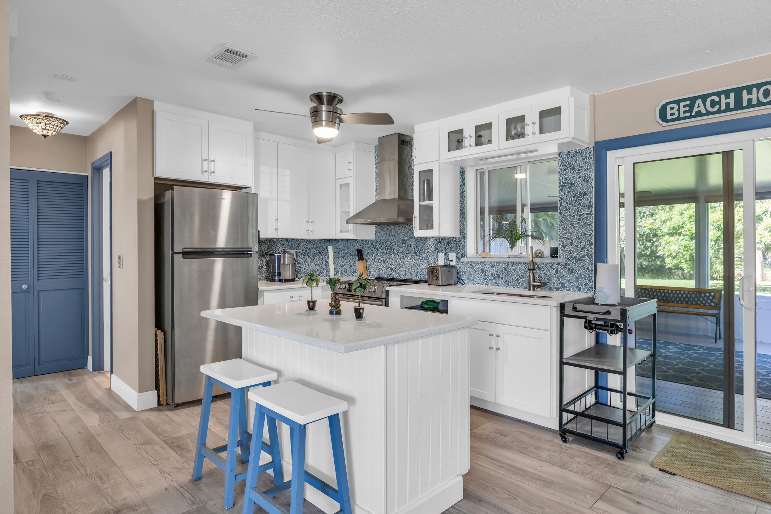 1718 SE Cascella Court