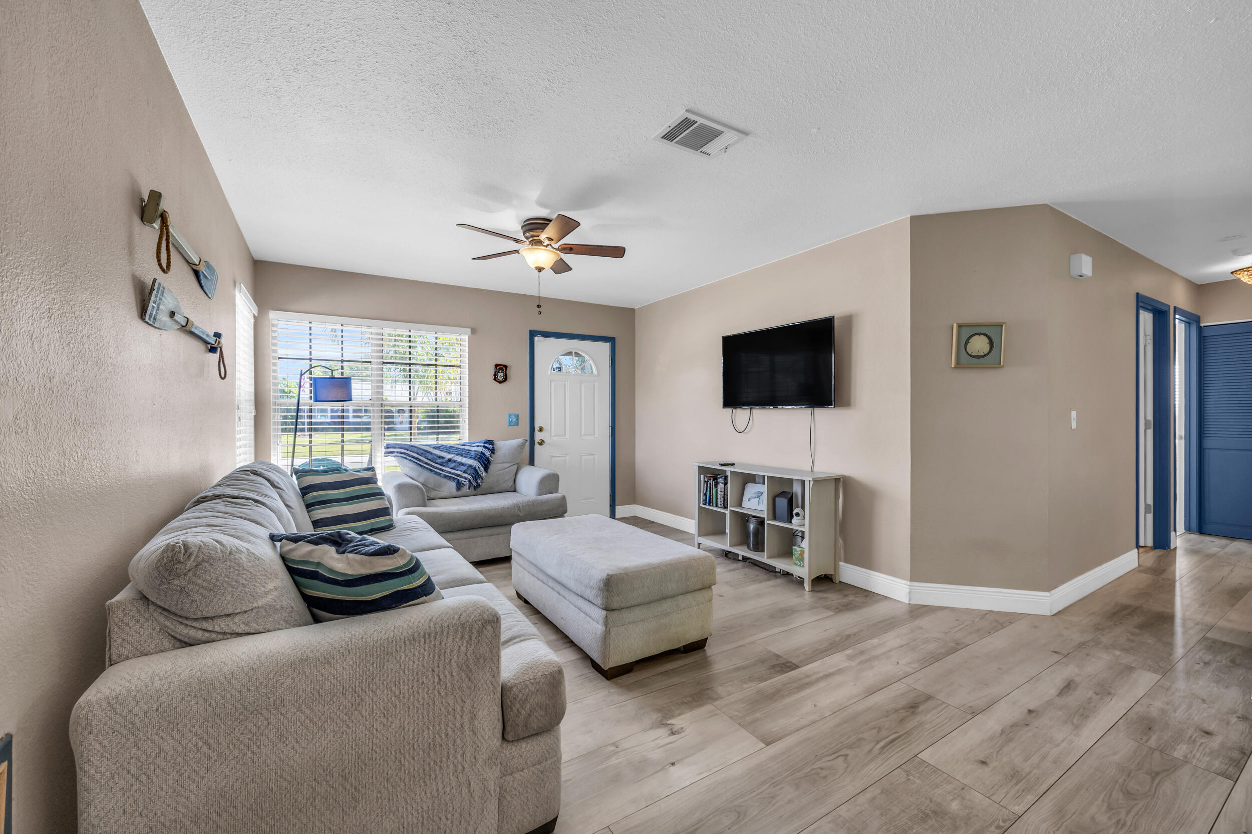 1718 SE Cascella Court