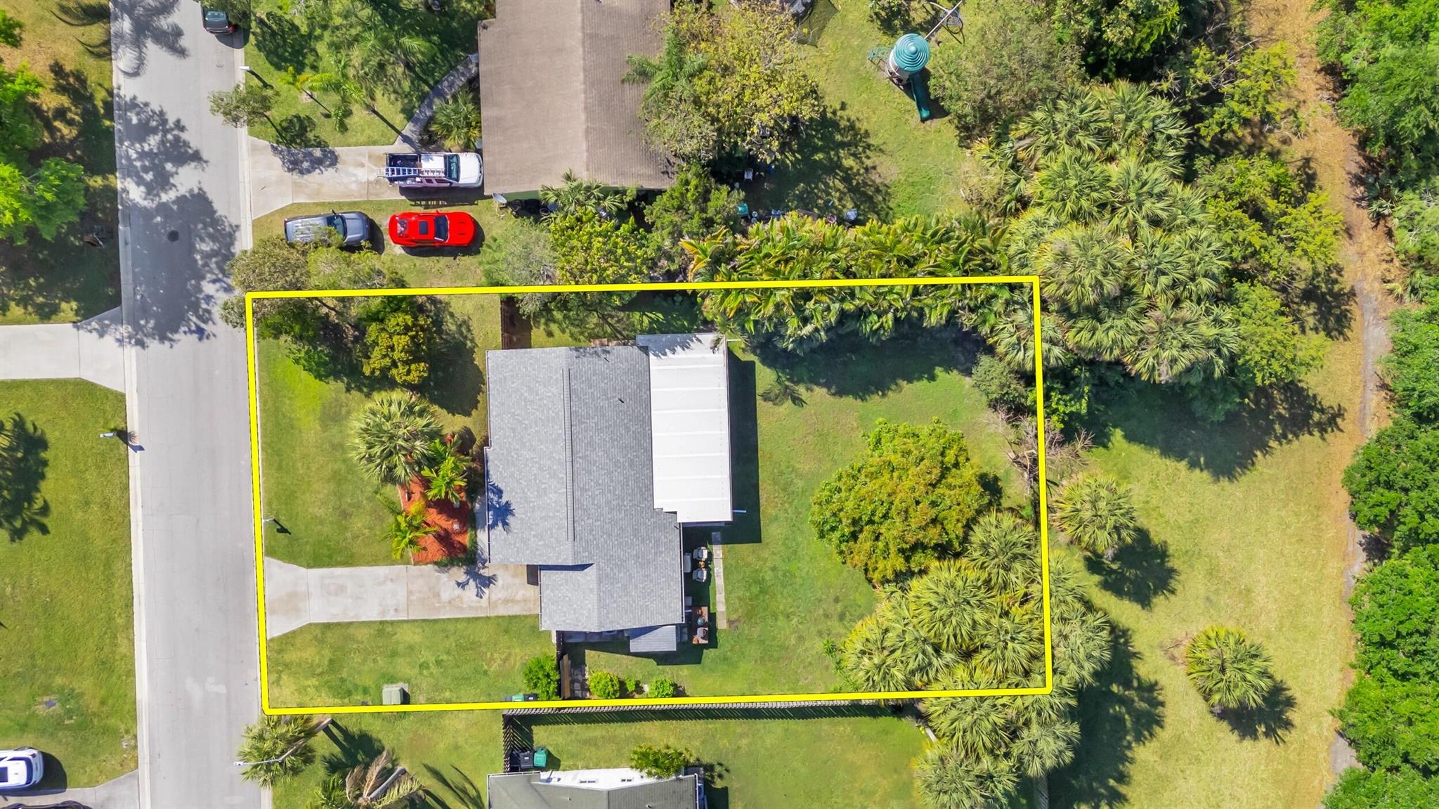 1718 SE Cascella Court