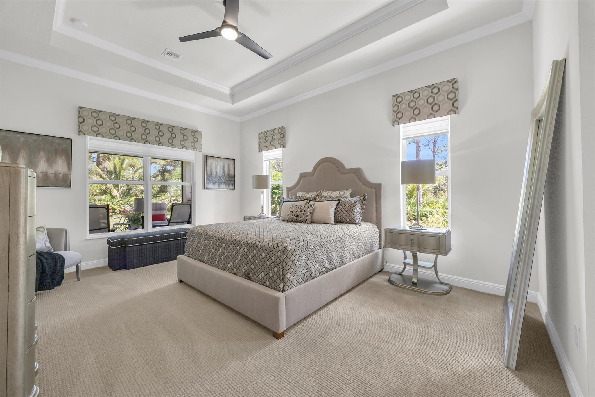 718 SW Riverwatch Place