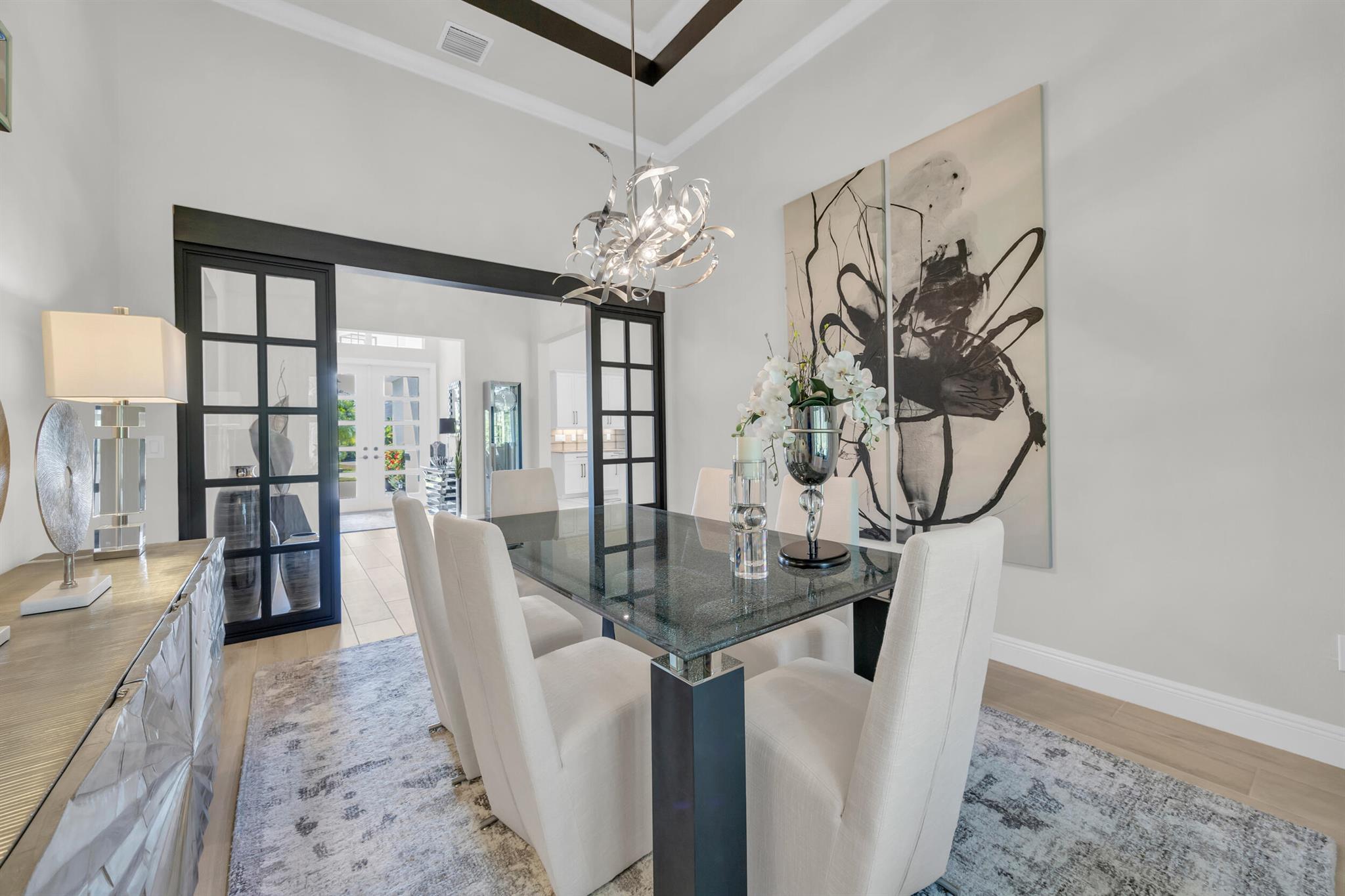 718 SW Riverwatch Place