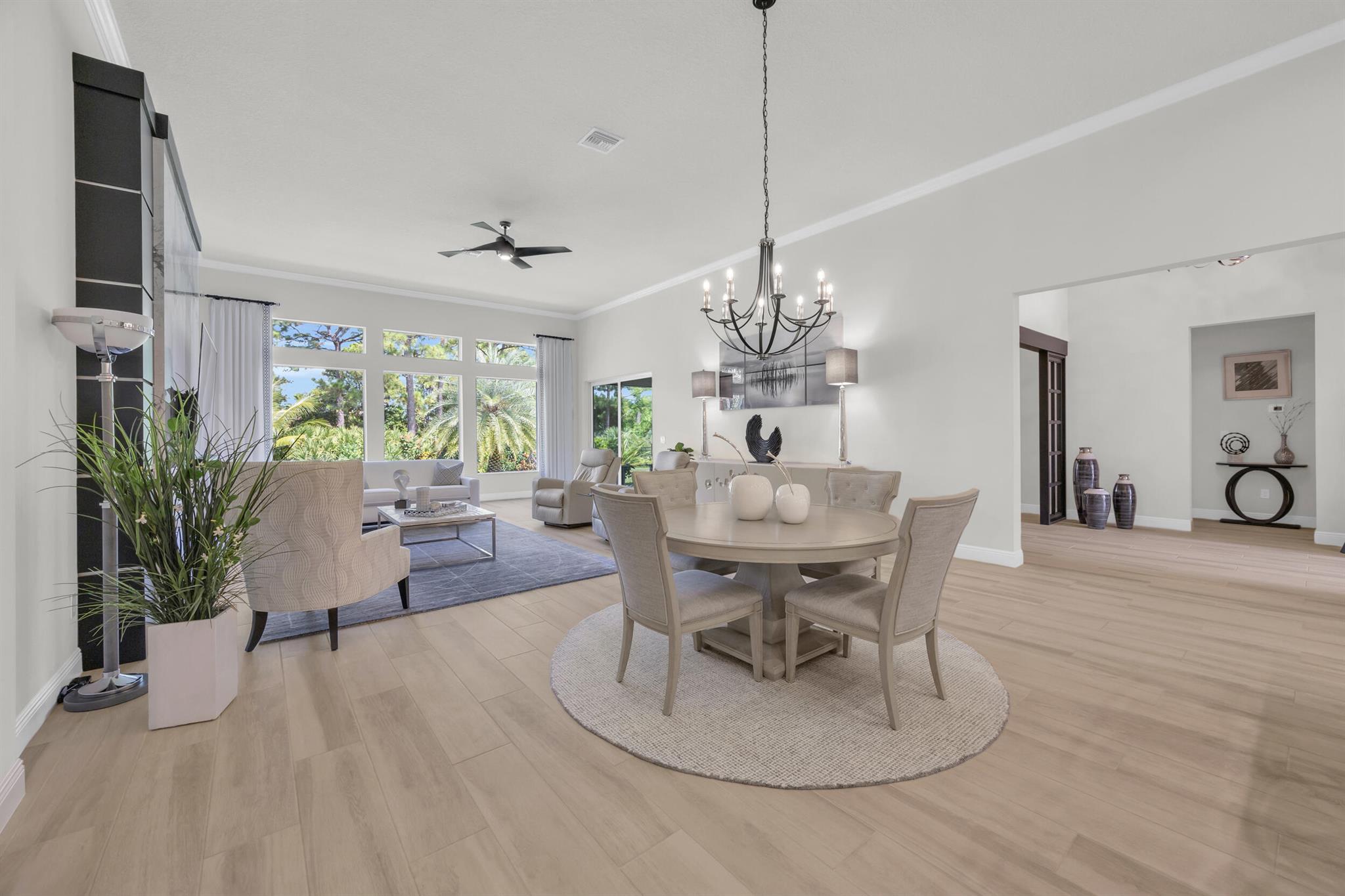 718 SW Riverwatch Place