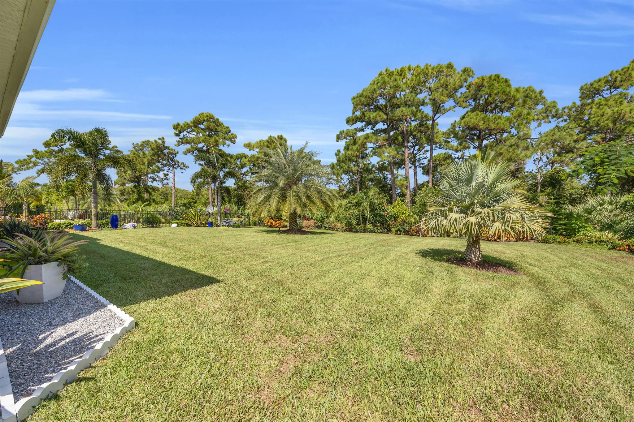 718 SW Riverwatch Place