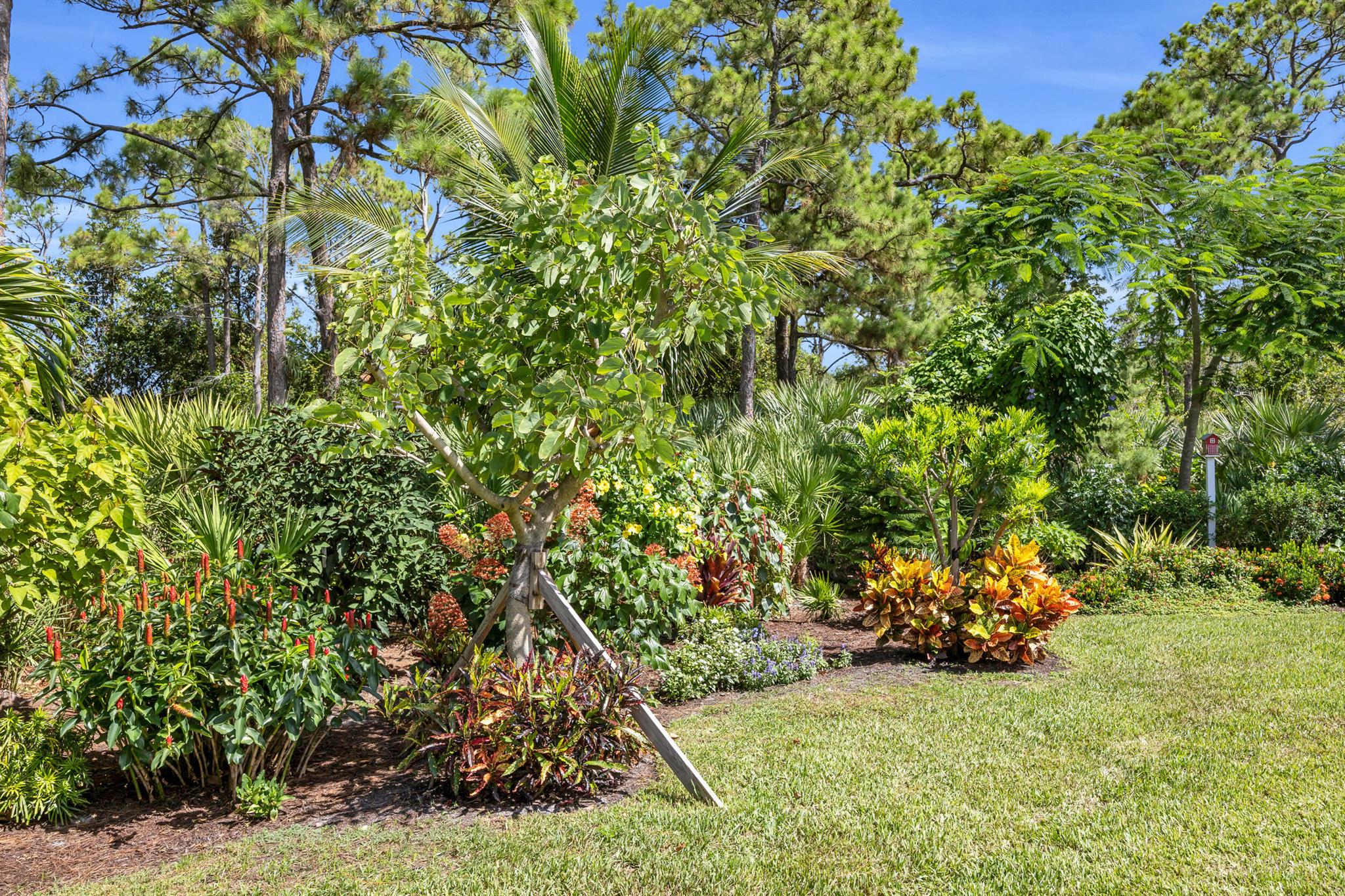 718 SW Riverwatch Place