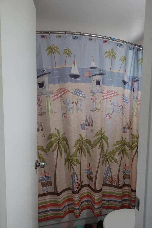 1120 Lake Shore Drive 205