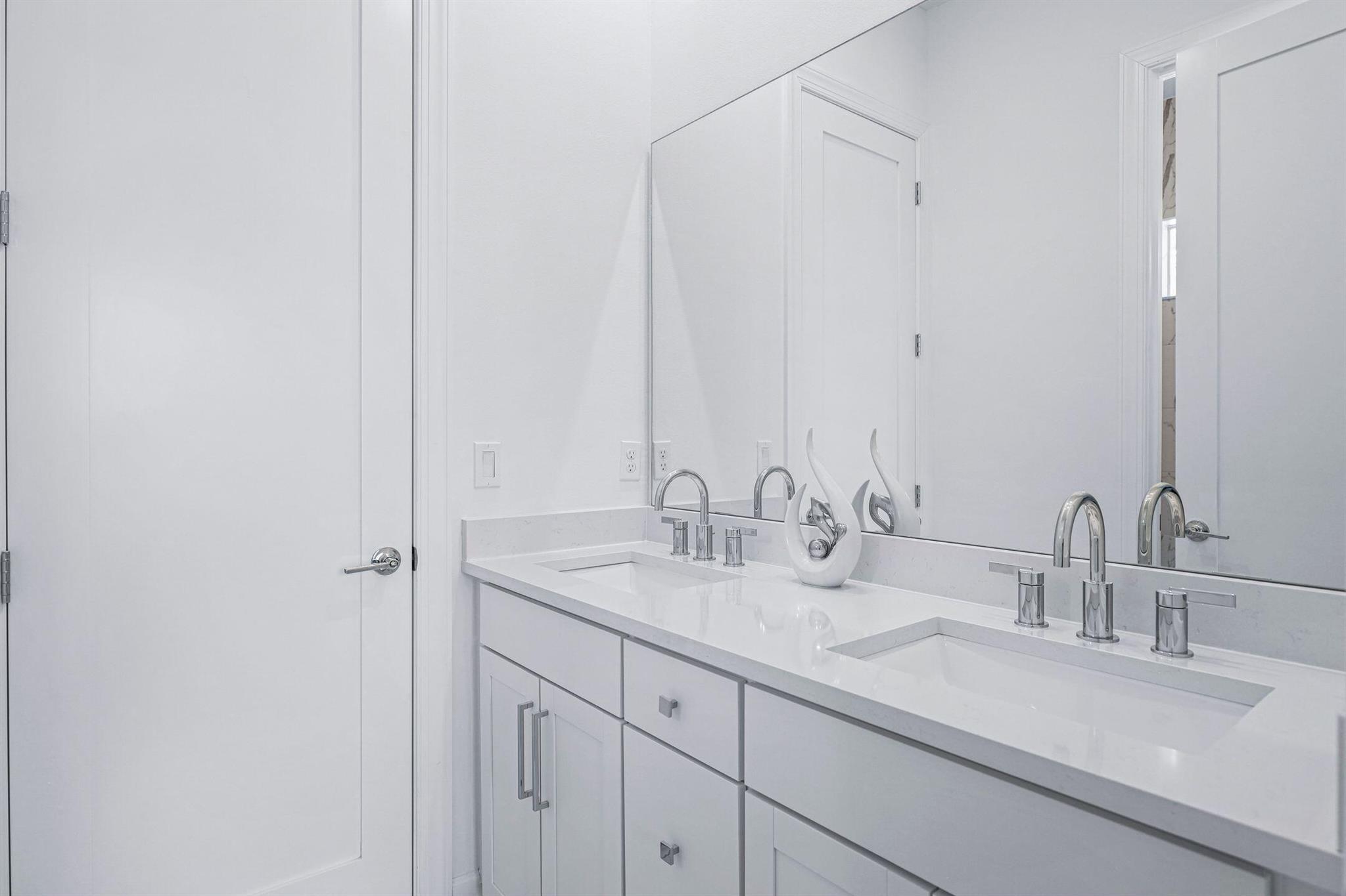 14260 SW Britton Avenue