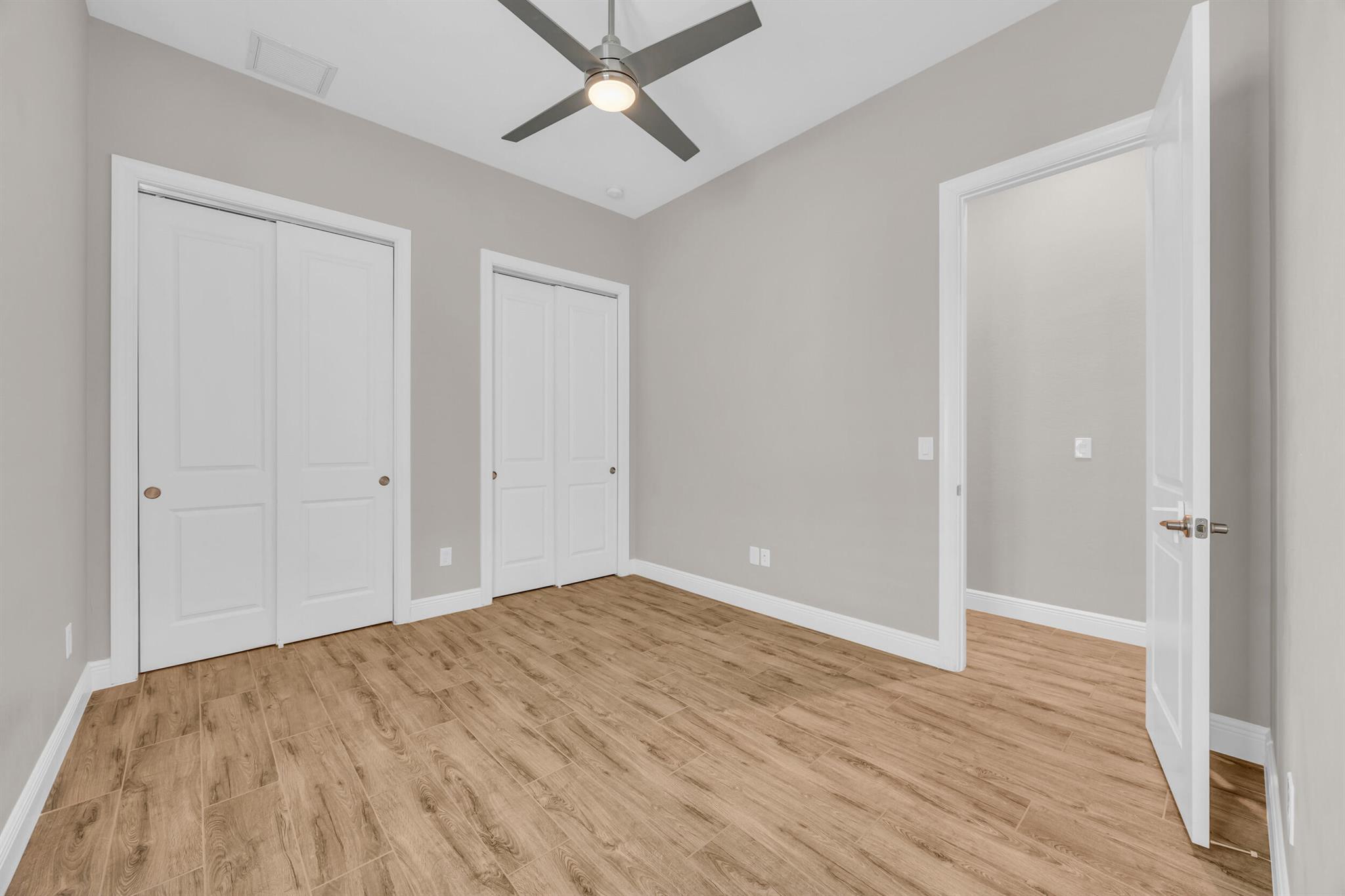 4720 SW Ardsley Drive