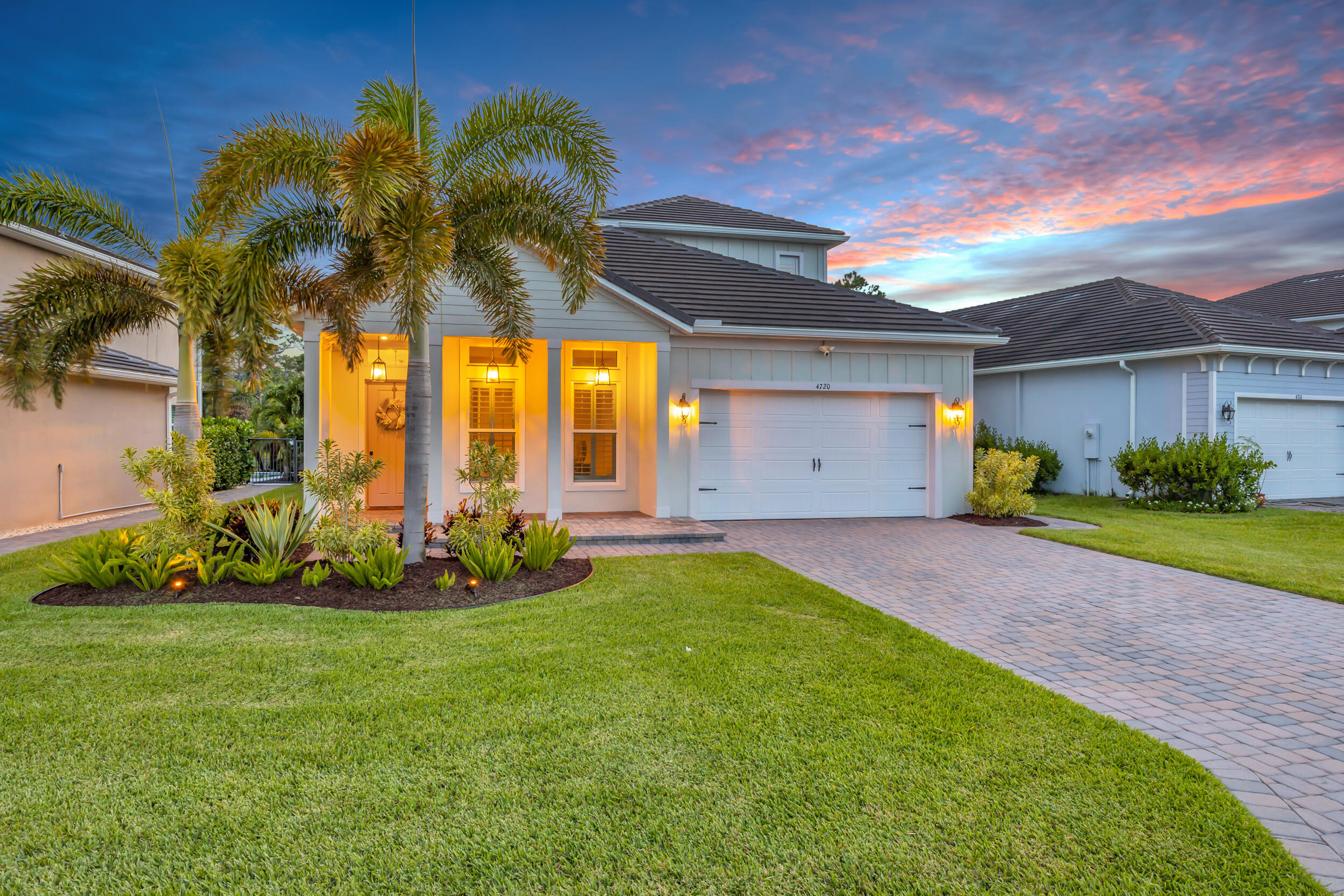 4720 SW Ardsley Drive