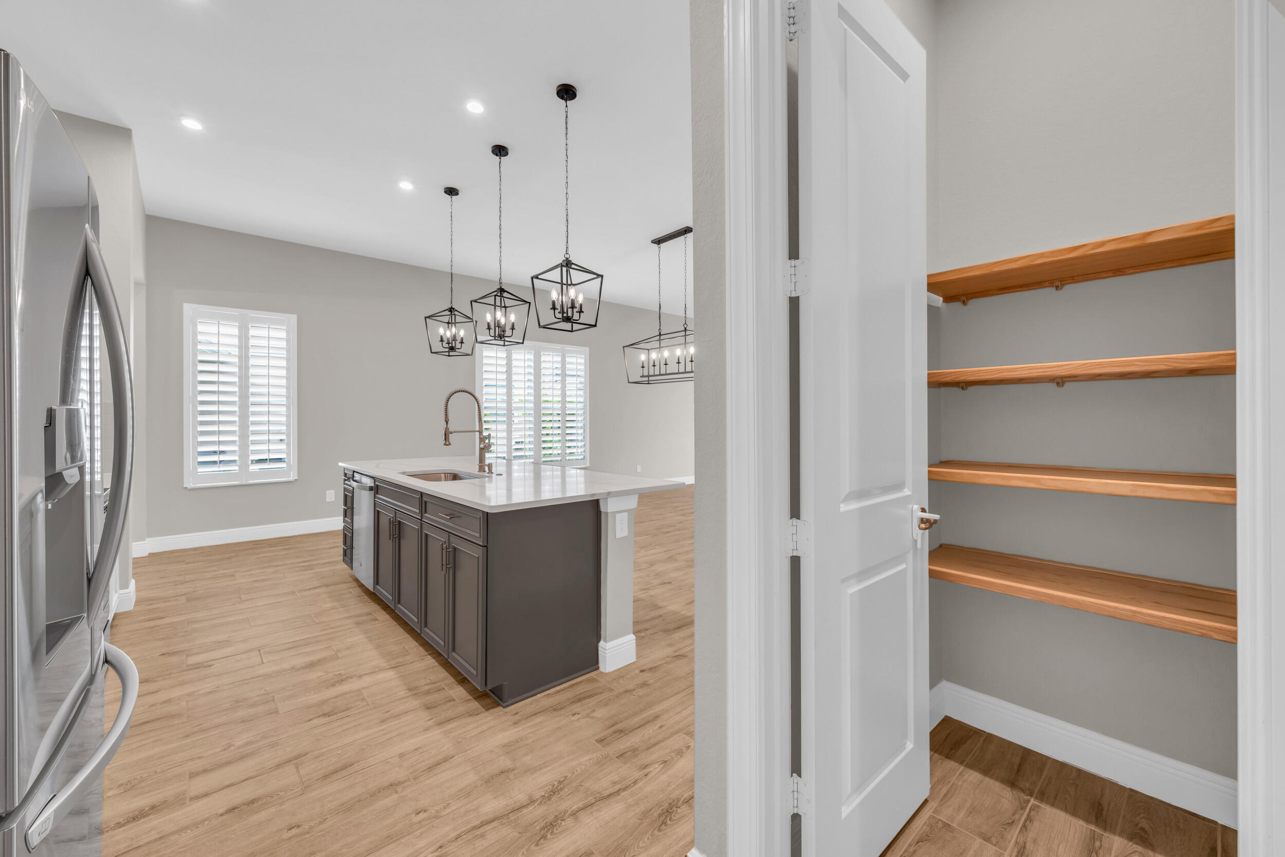 4720 SW Ardsley Drive