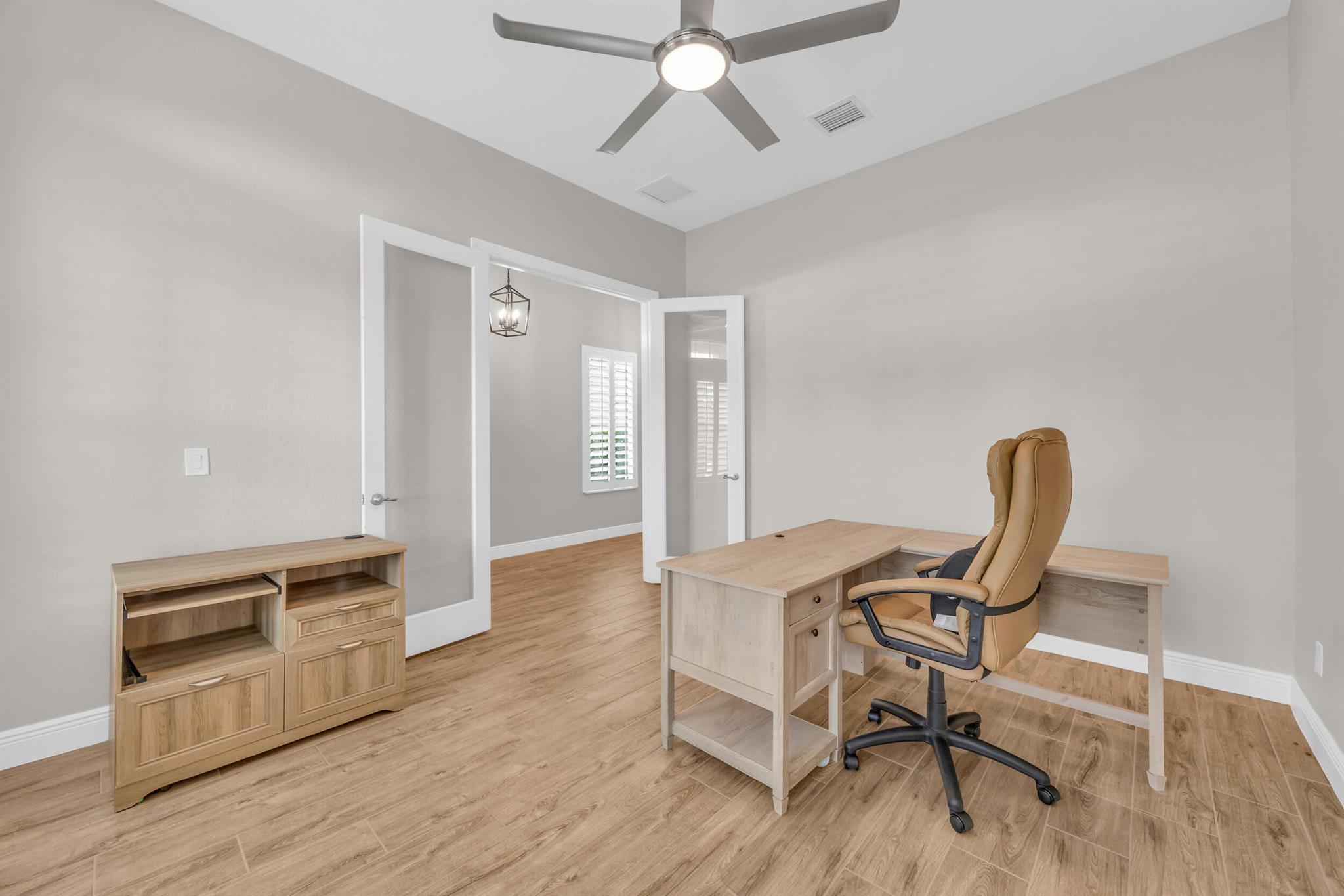 4720 SW Ardsley Drive