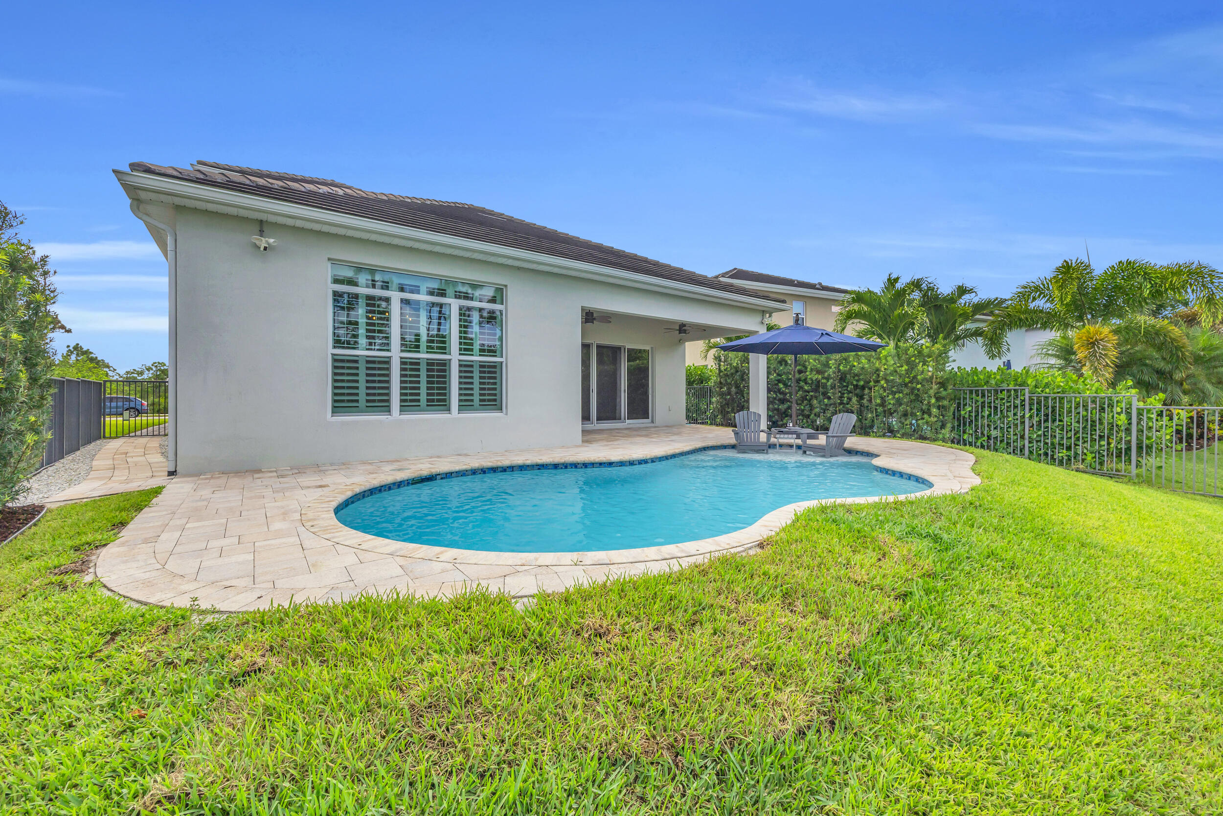 4720 SW Ardsley Drive