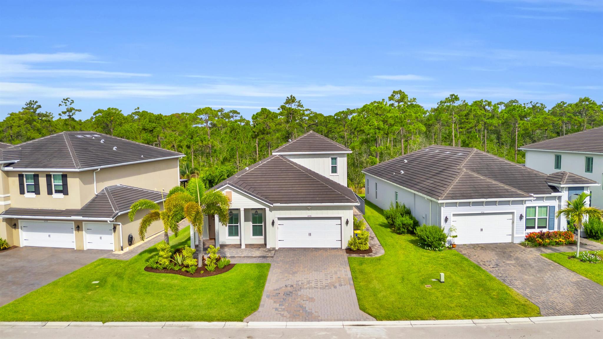 4720 SW Ardsley Drive