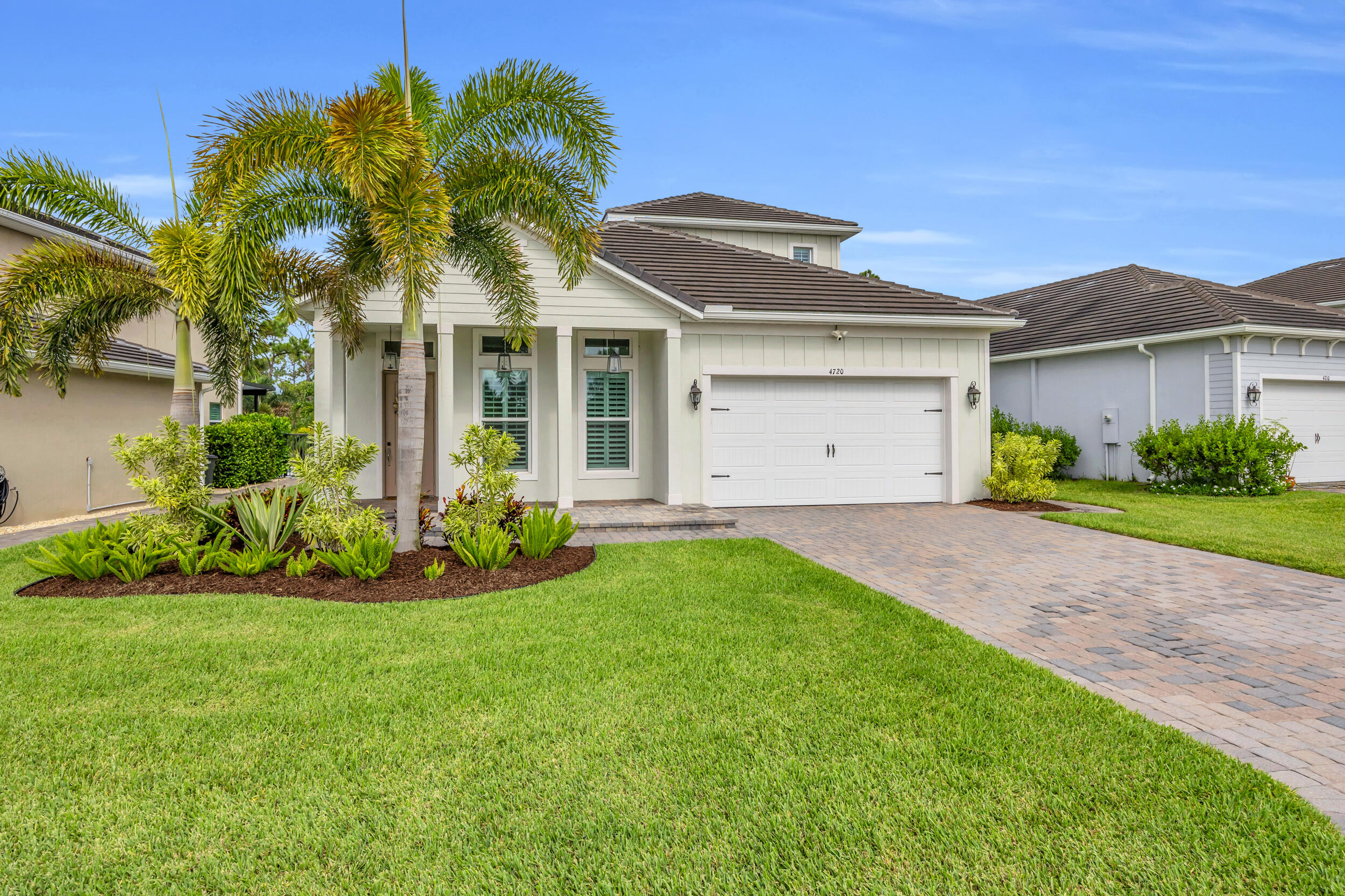 4720 SW Ardsley Drive