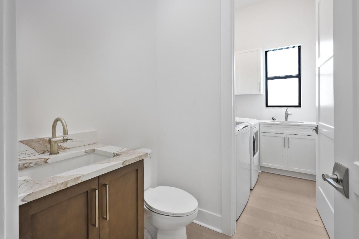 13405 Artisan Circle