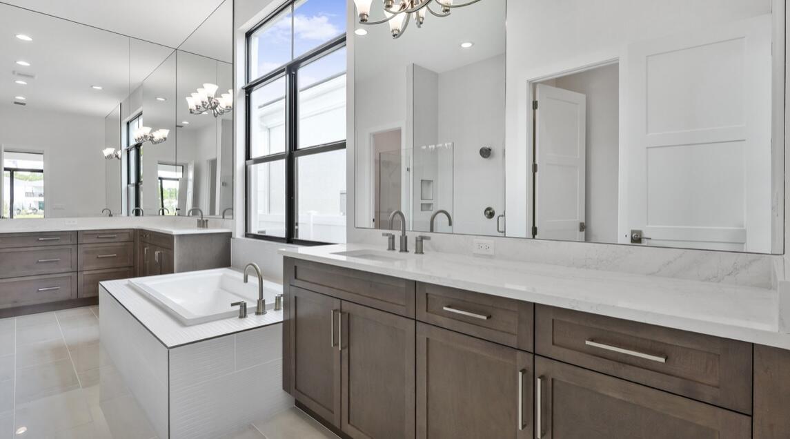 13405 Artisan Circle