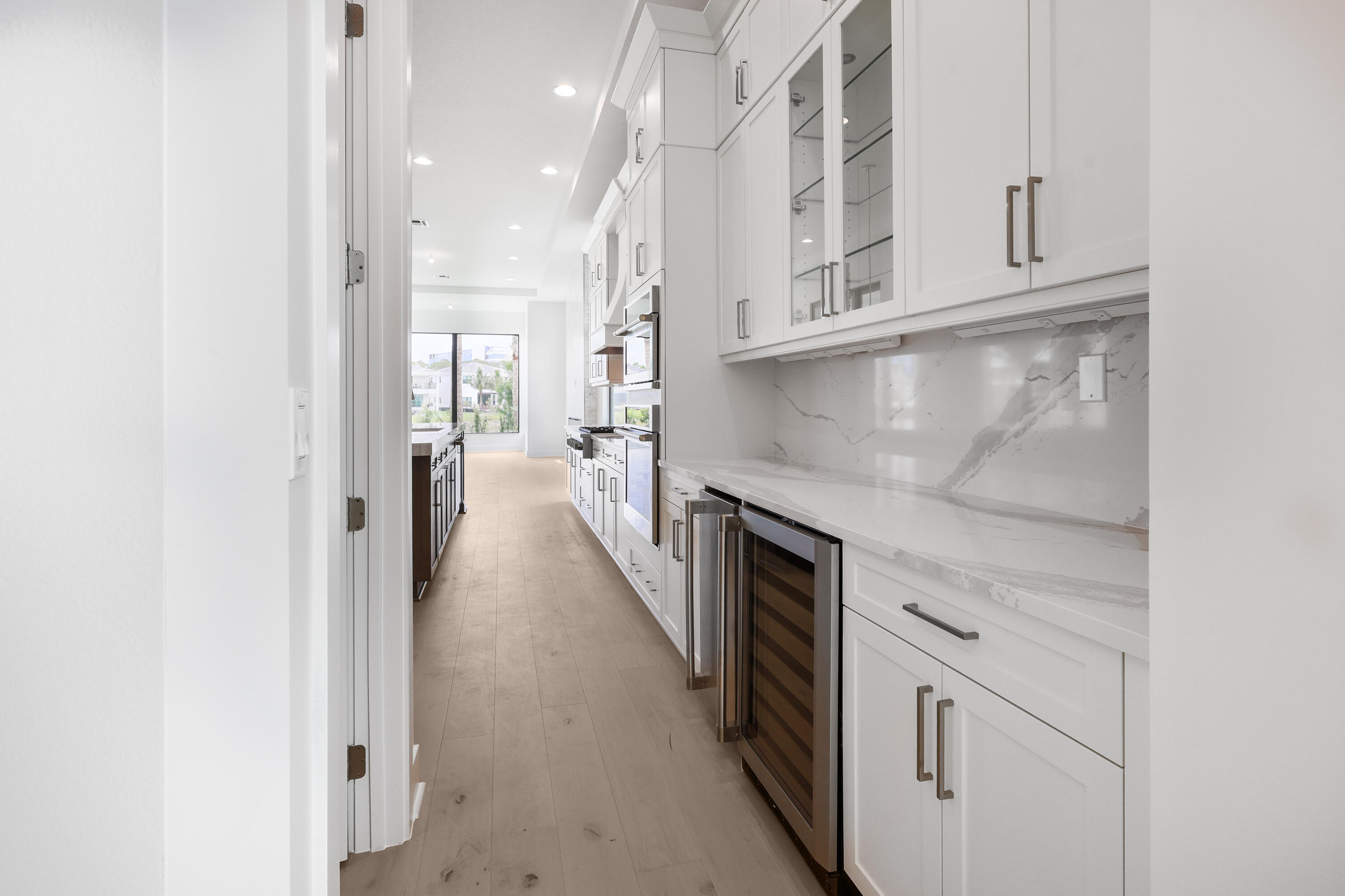 13405 Artisan Circle