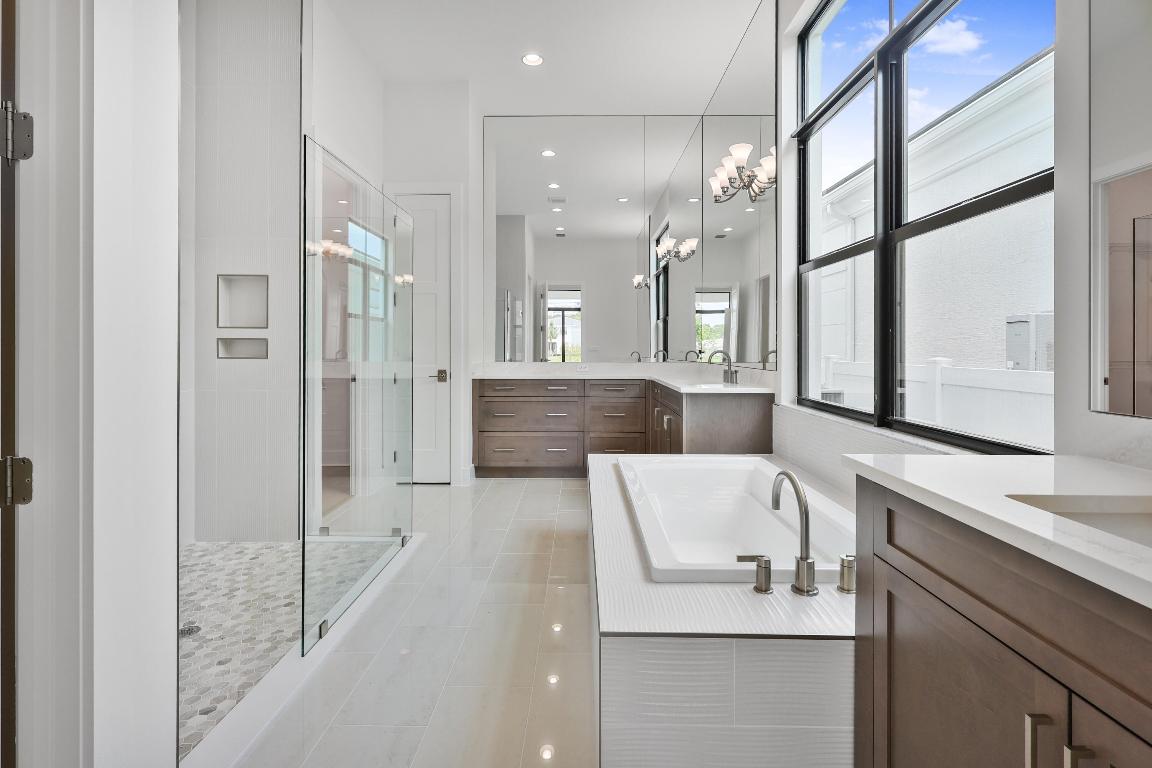 13405 Artisan Circle