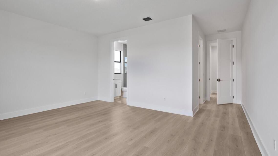 13405 Artisan Circle