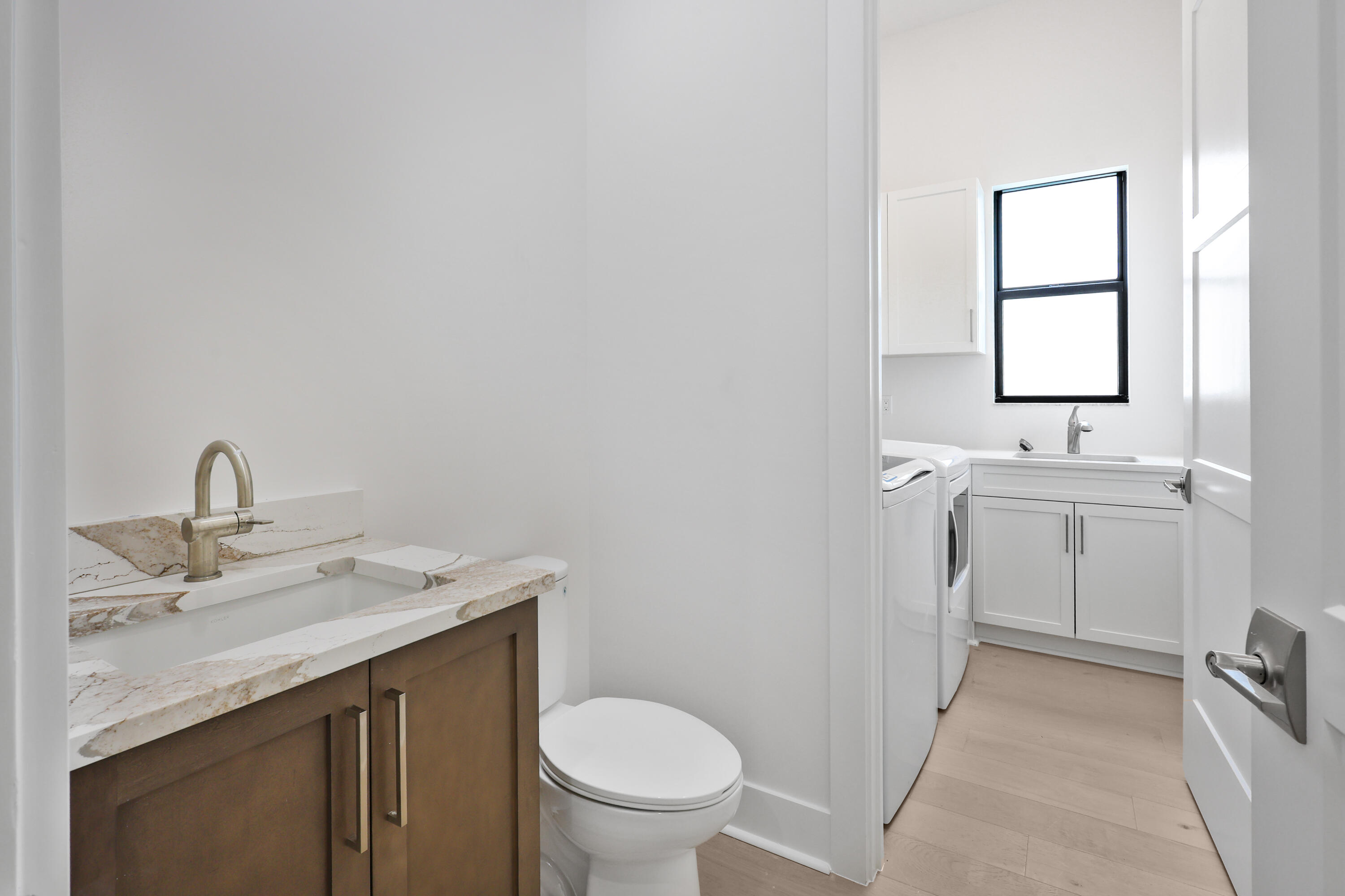 13405 Artisan Circle