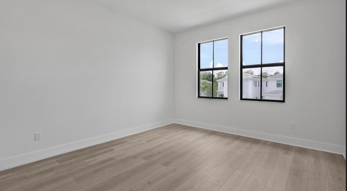 13405 Artisan Circle