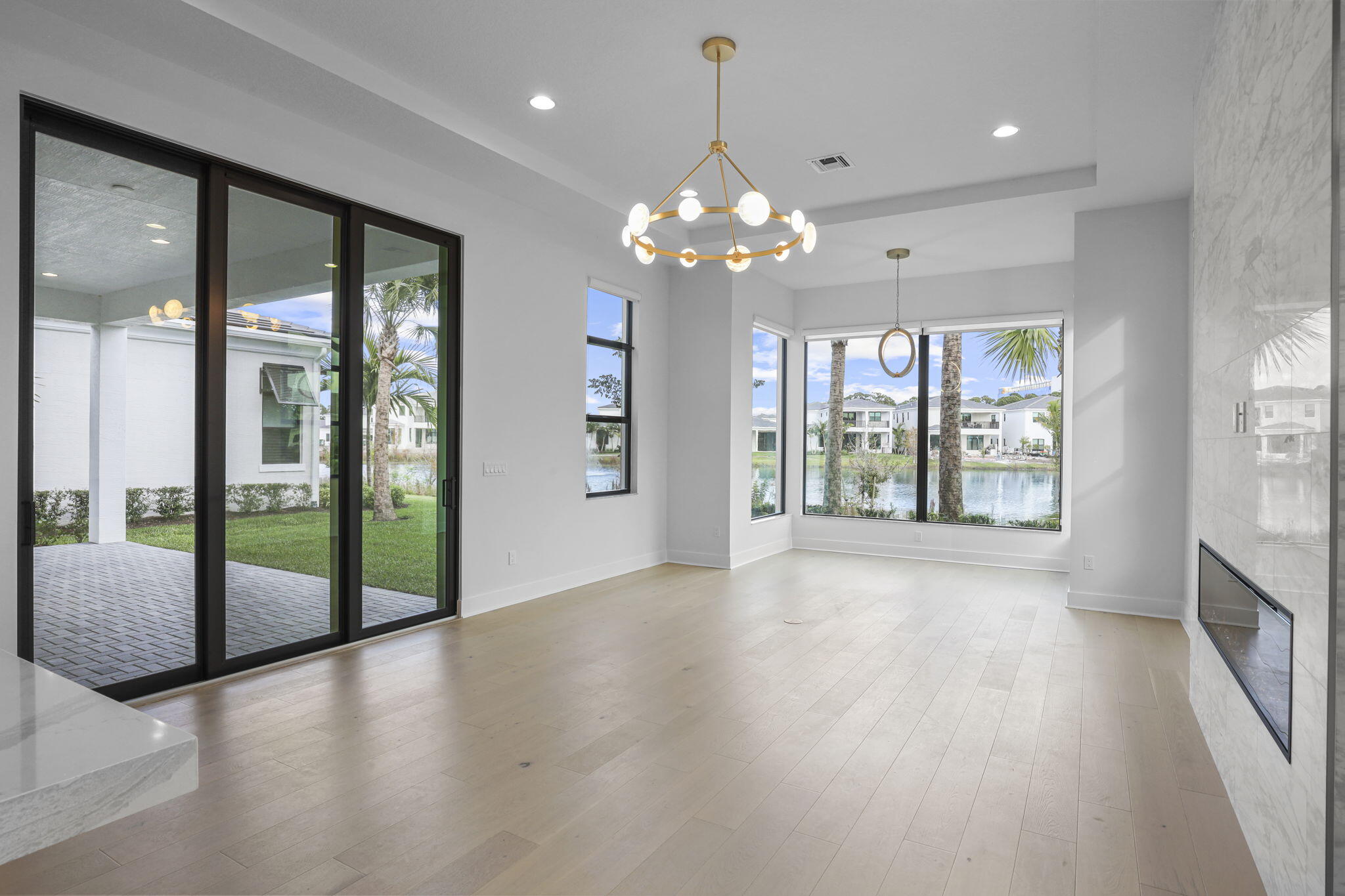 13405 Artisan Circle