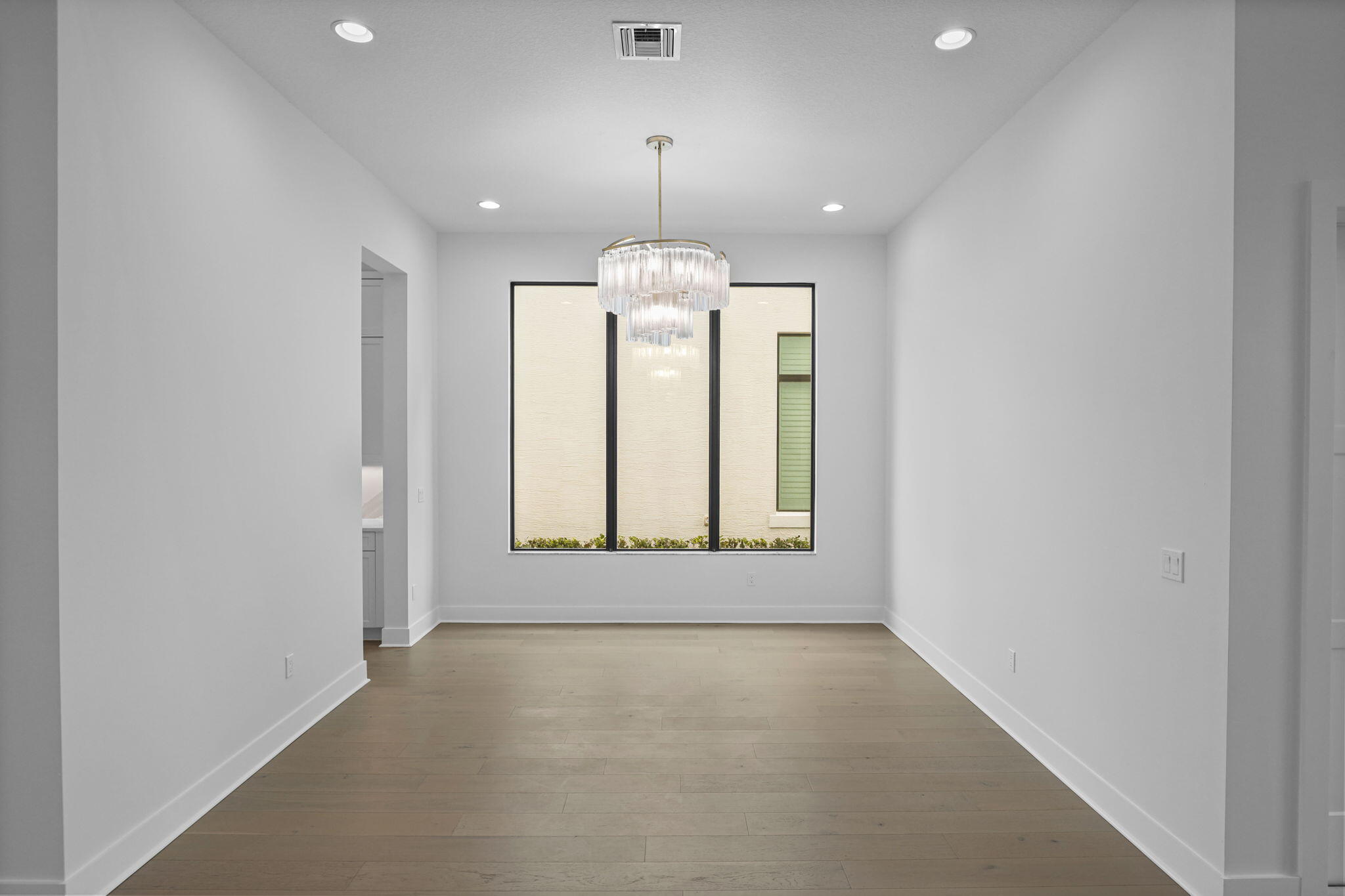 13405 Artisan Circle