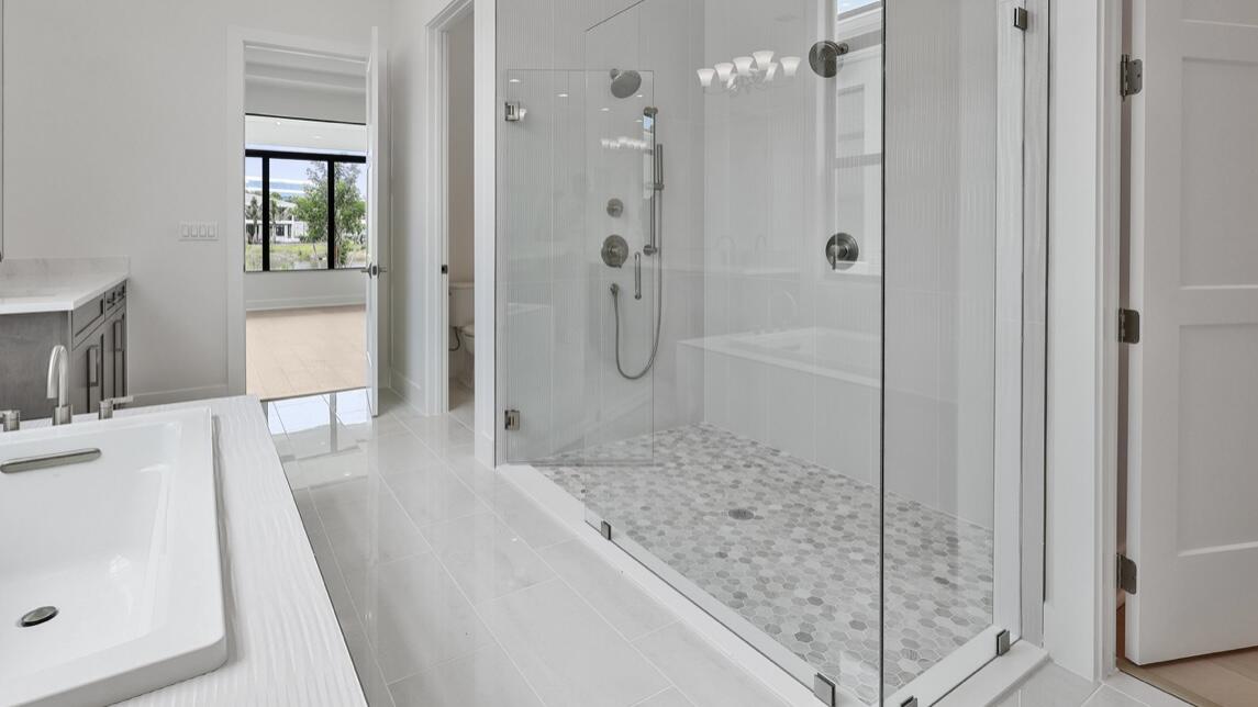 13405 Artisan Circle