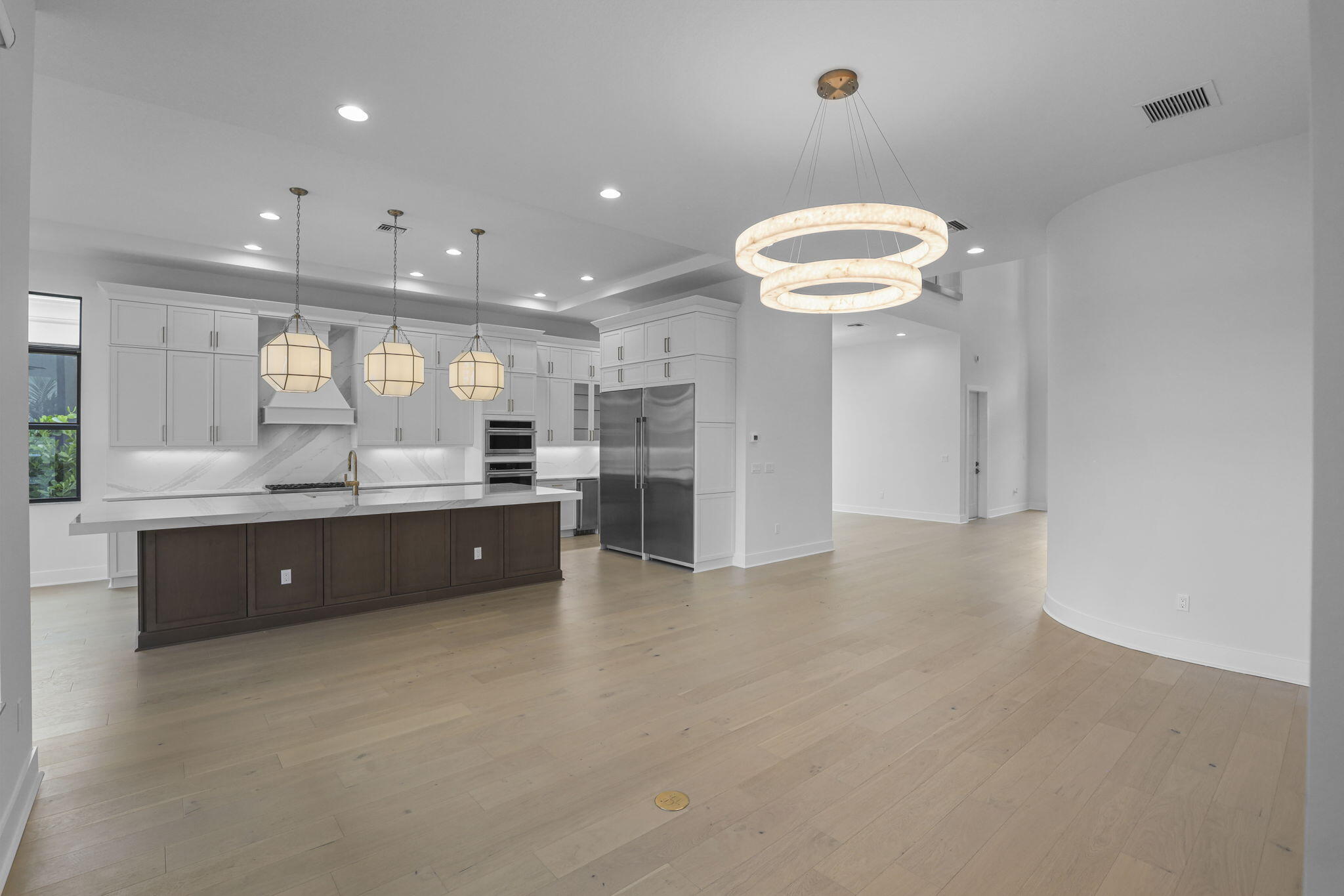 13405 Artisan Circle