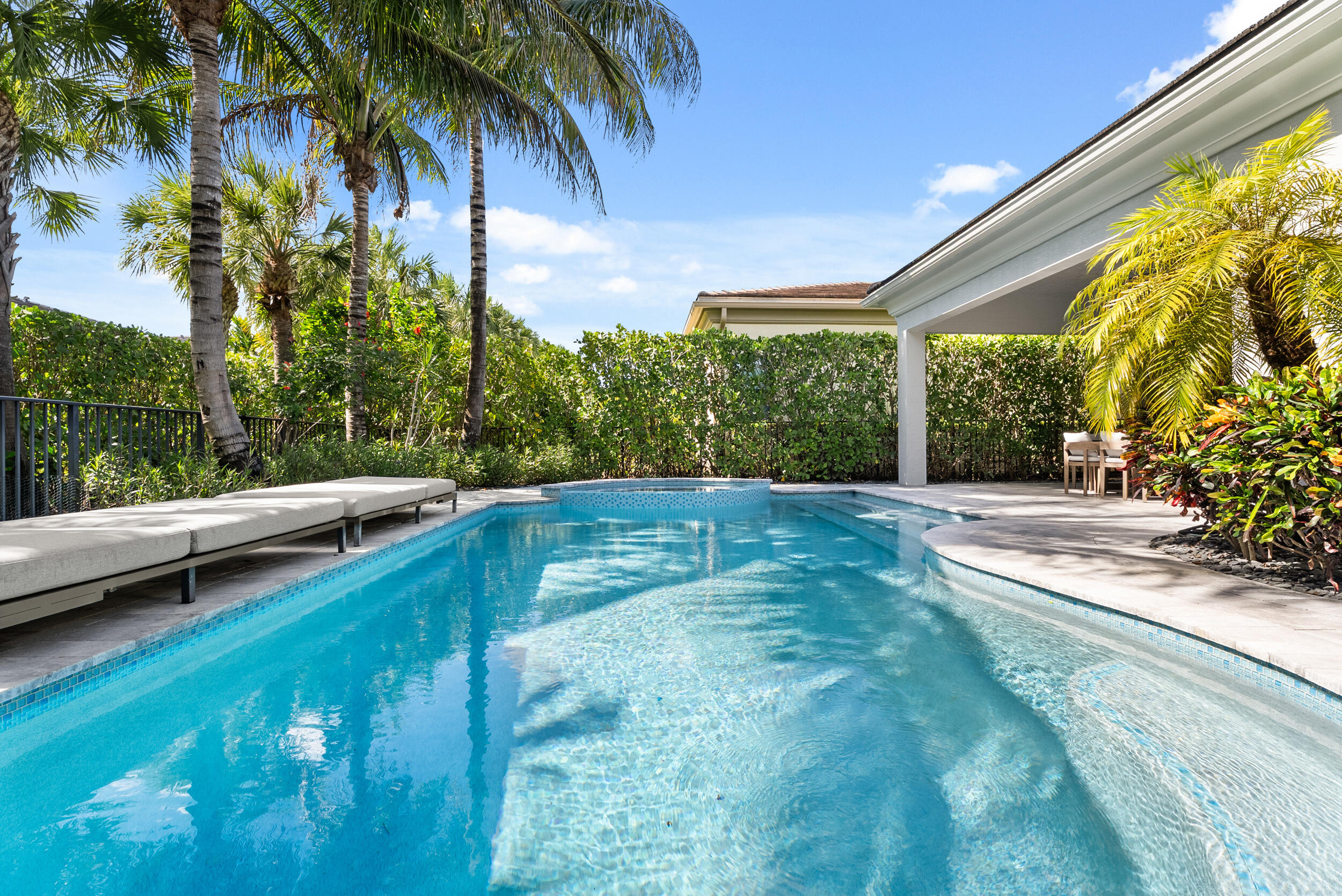 13149 Faberge Place