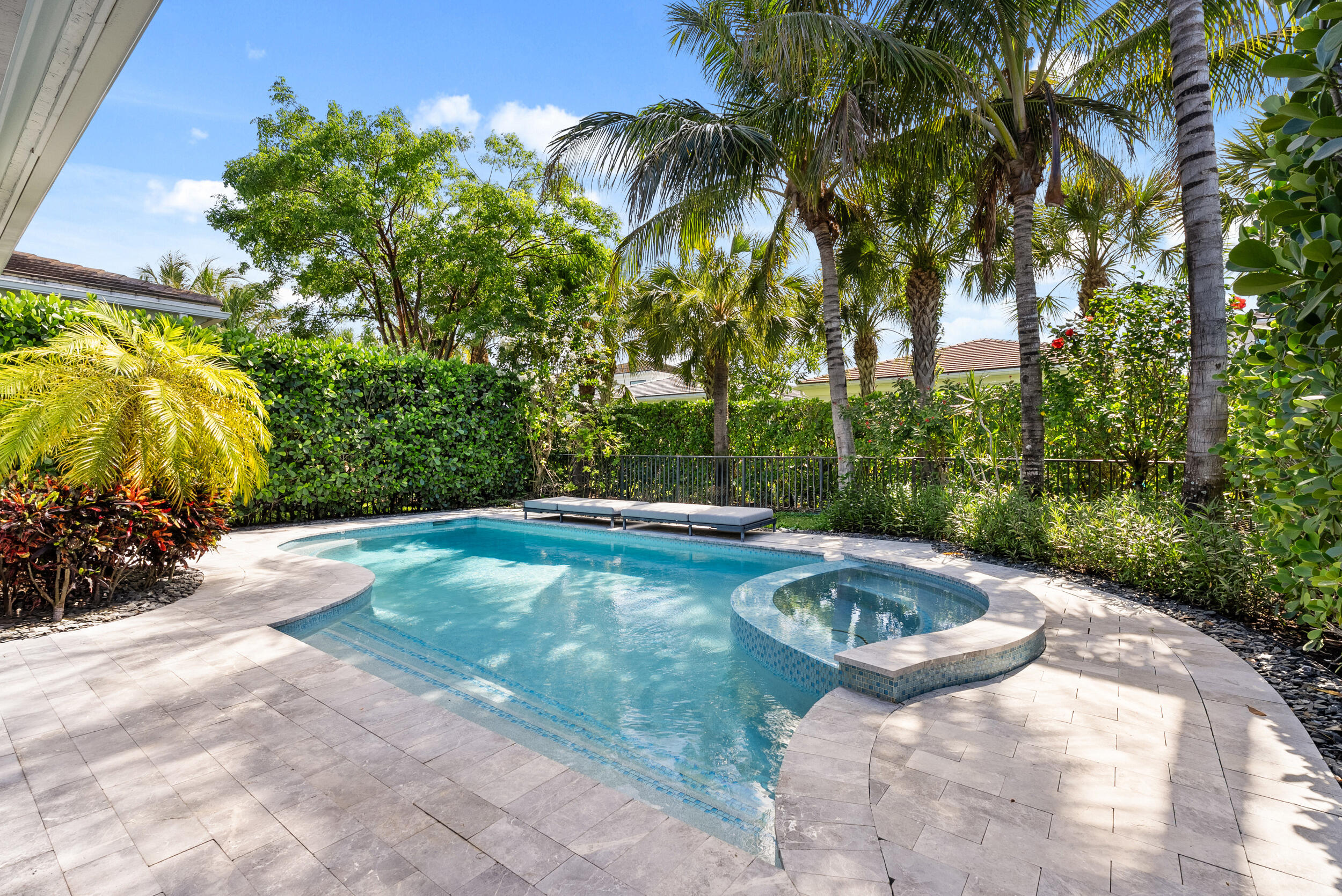 13149 Faberge Place