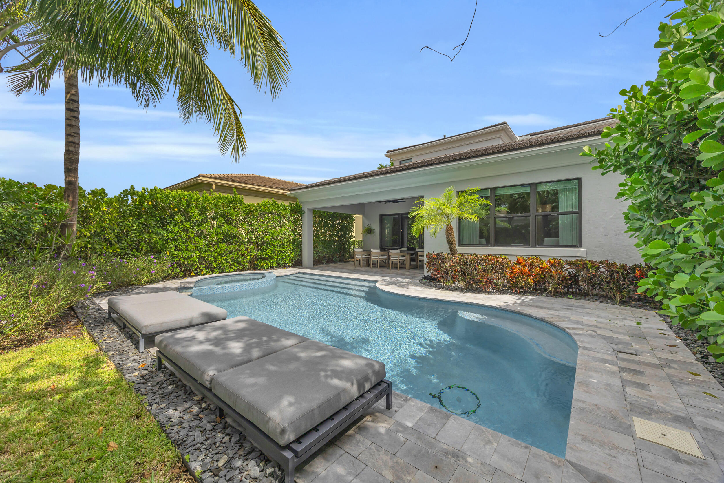 13149 Faberge Place