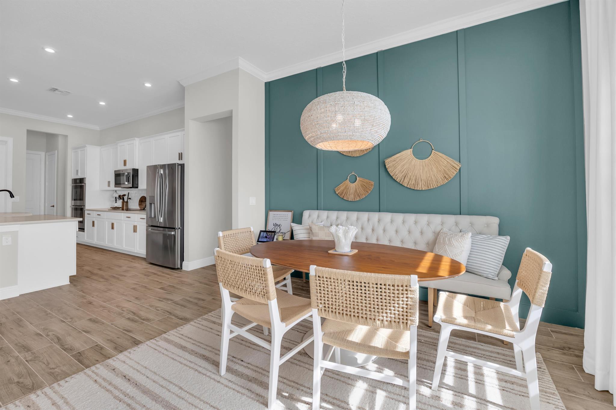 668 SW Riverwatch Place