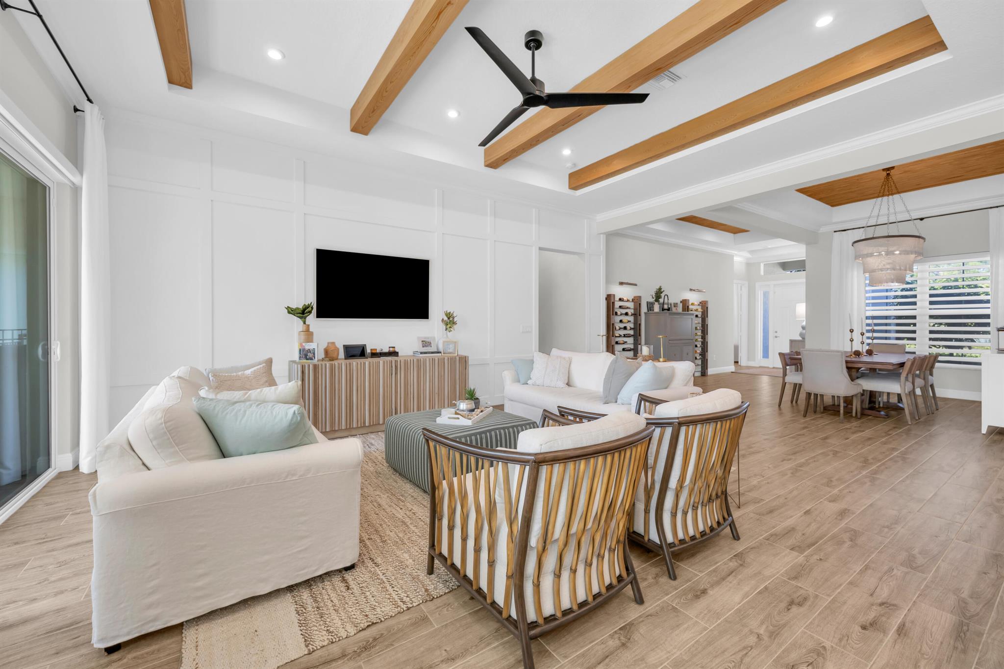 668 SW Riverwatch Place