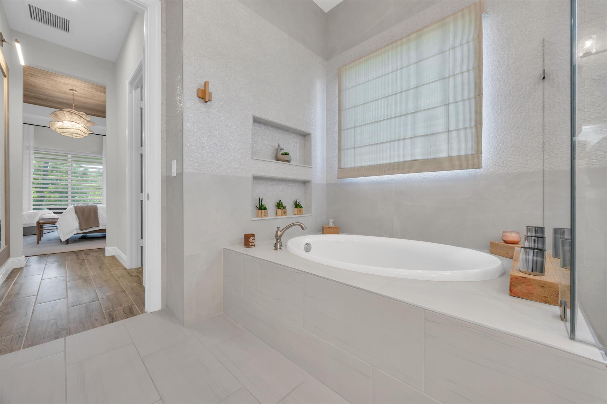 668 SW Riverwatch Place