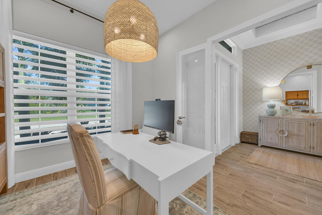 668 SW Riverwatch Place, Stuart