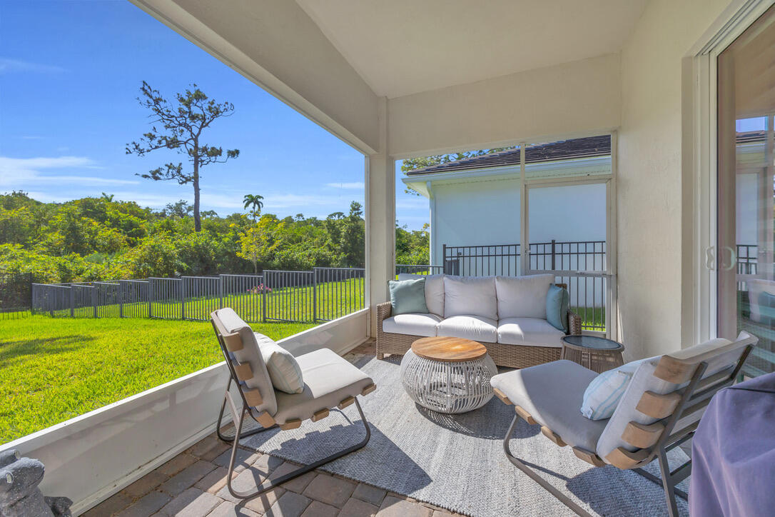 668 SW Riverwatch Place, Stuart