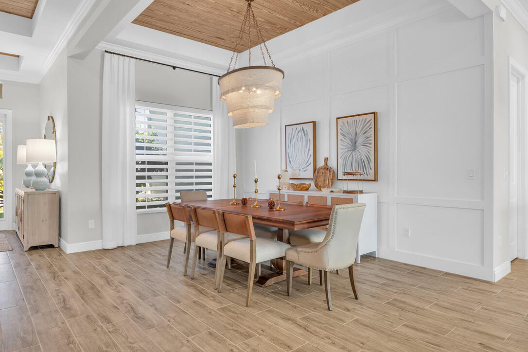 668 SW Riverwatch Place, Stuart