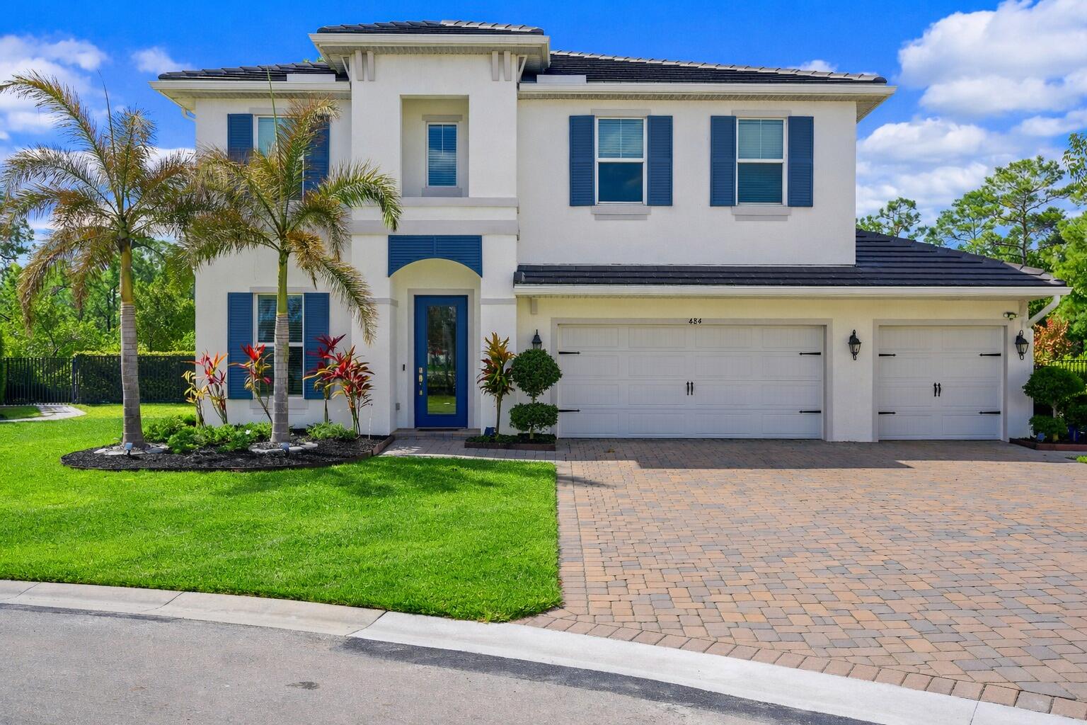 684 SW Pennfield Terrace